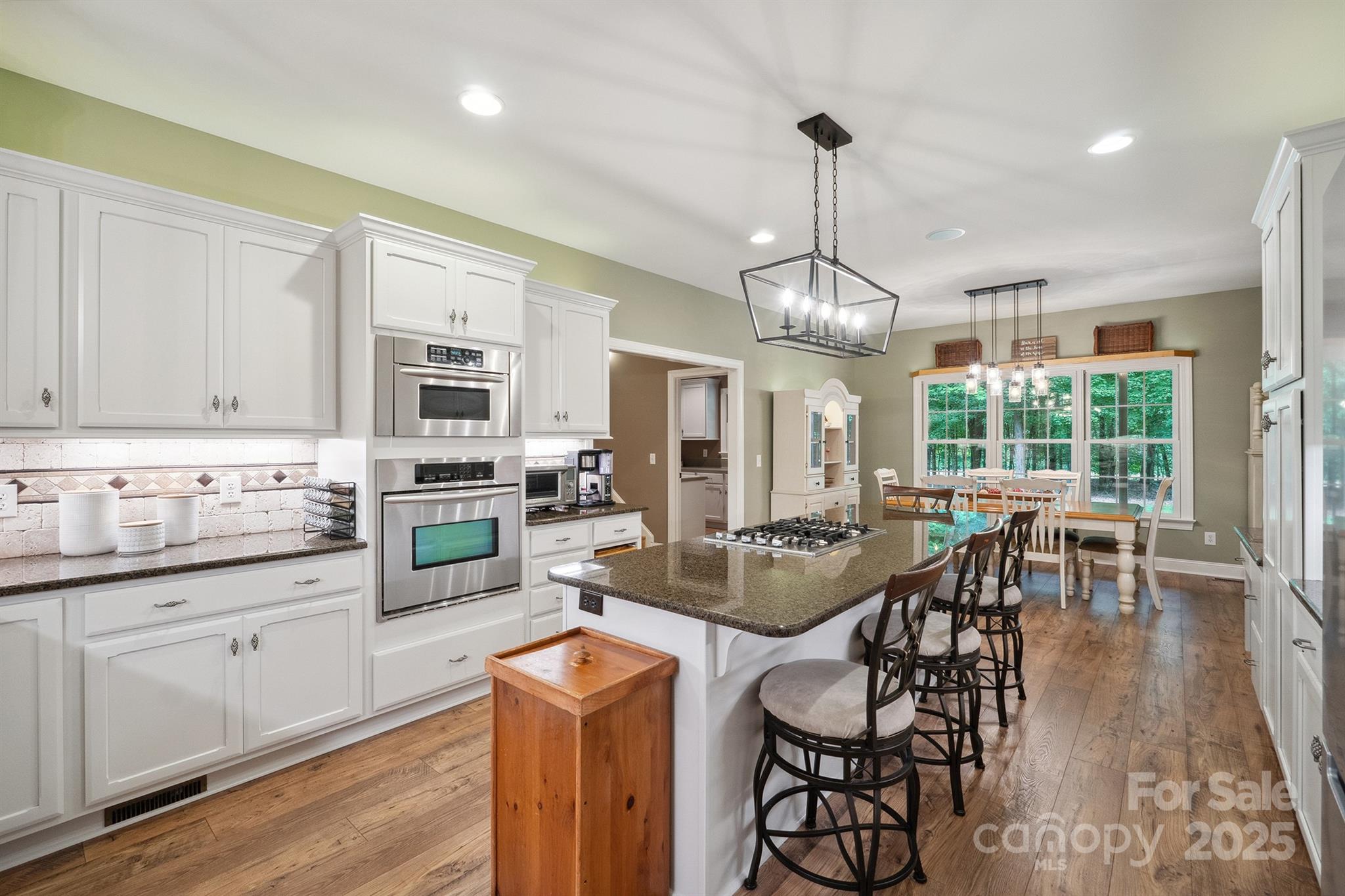 270 North Street Property Photo 20