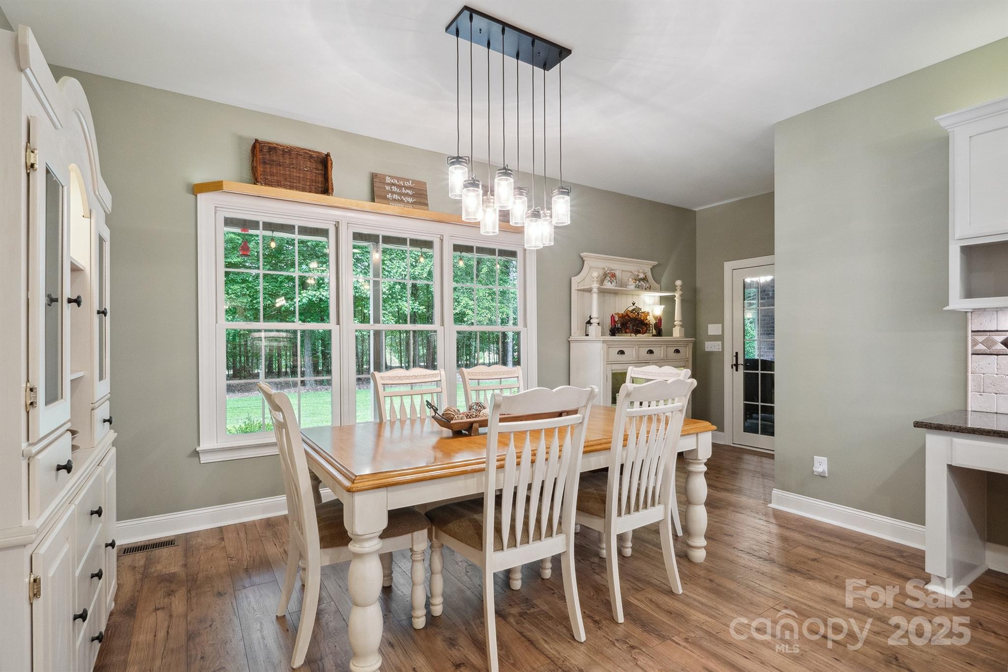 270 North Street Property Photo 25