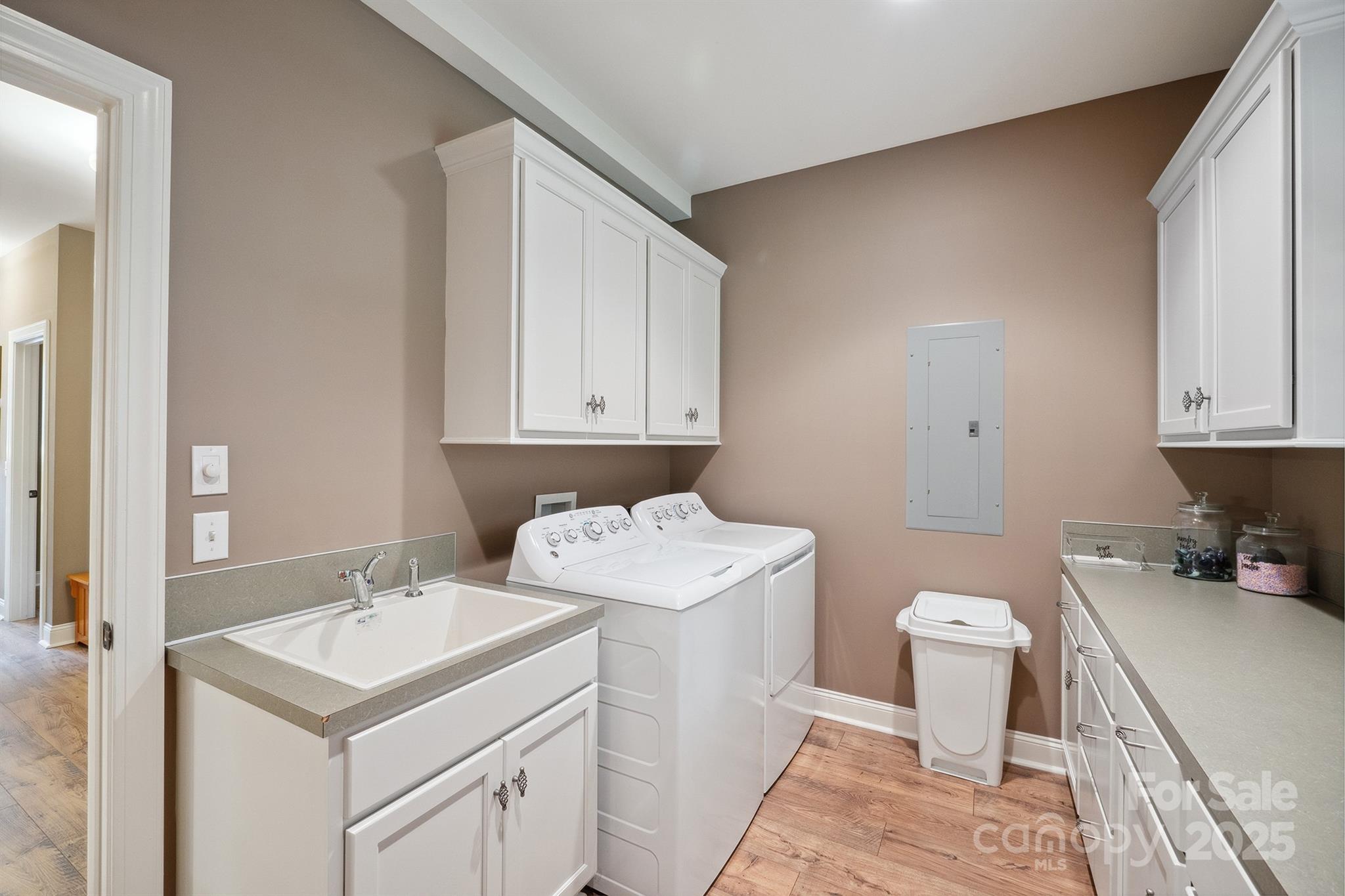 270 North Street Property Photo 28