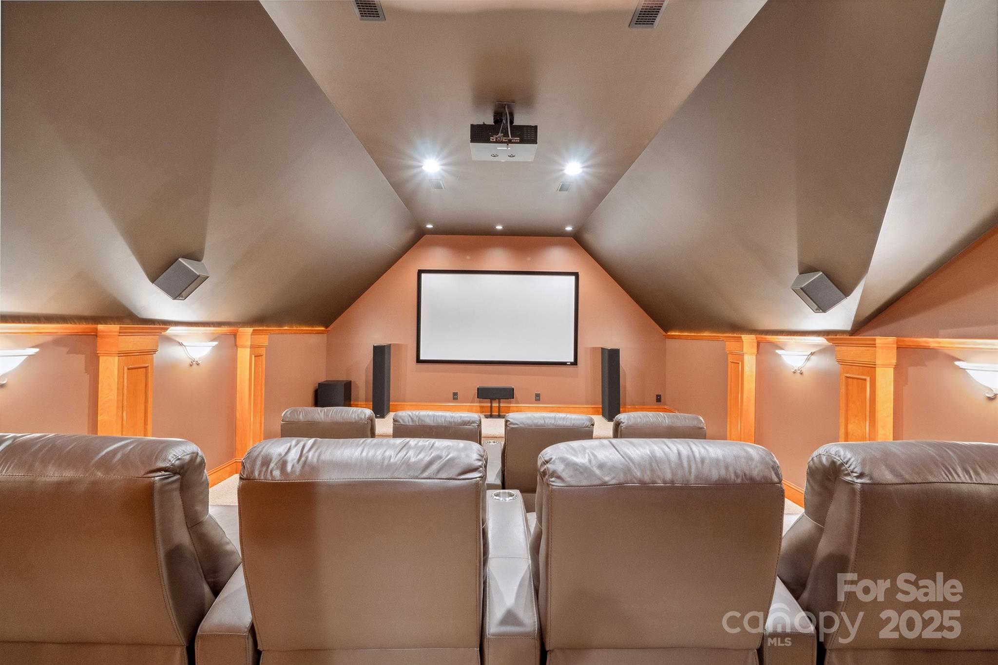 270 North Street Property Photo 30