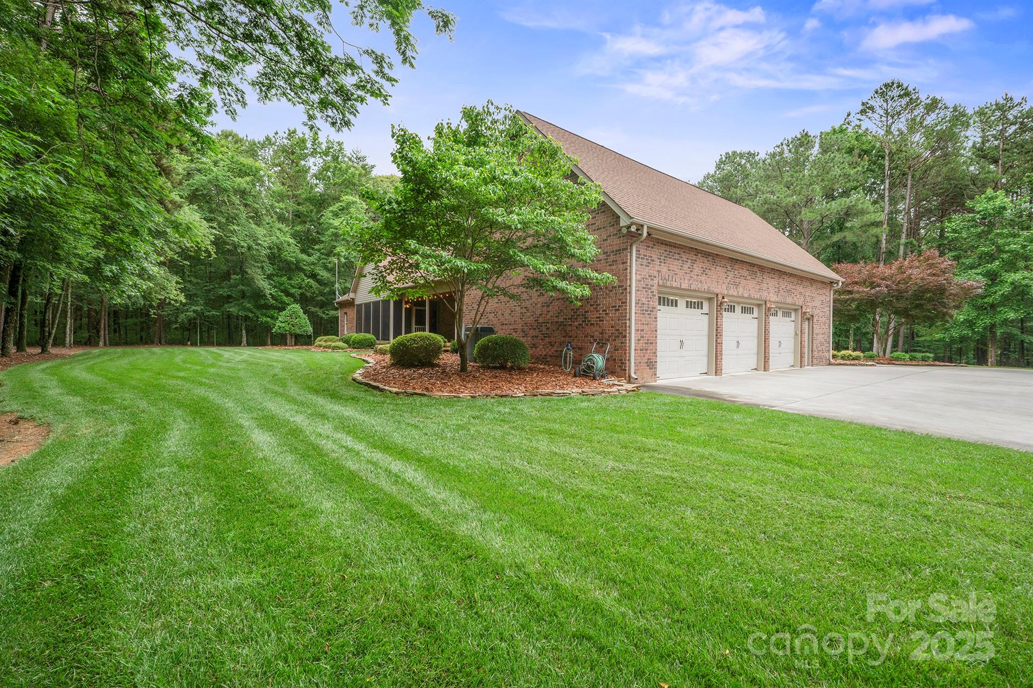 270 North Street Property Photo 46