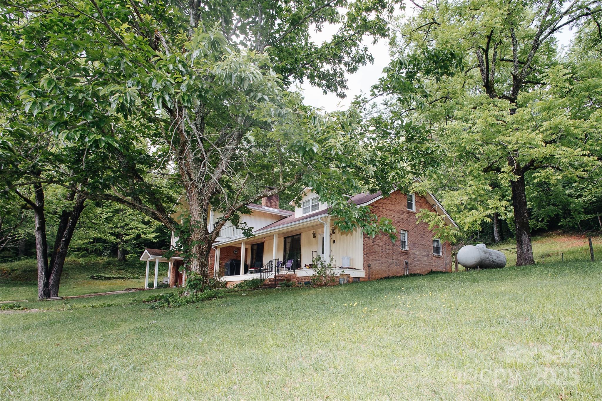 773 Peppers Creek Road Property Photo 1