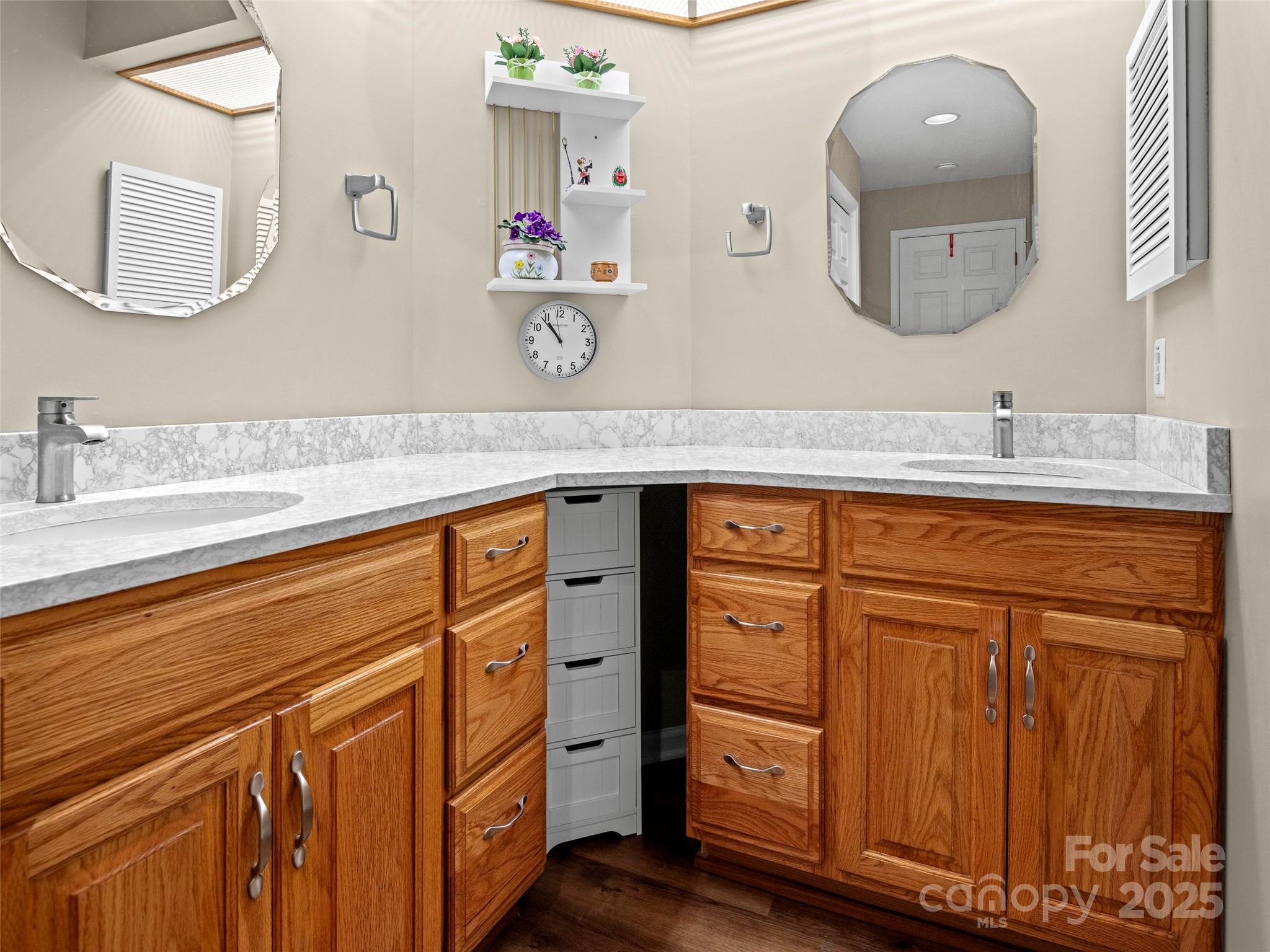 502 Spanish Oak Lane Property Photo 20