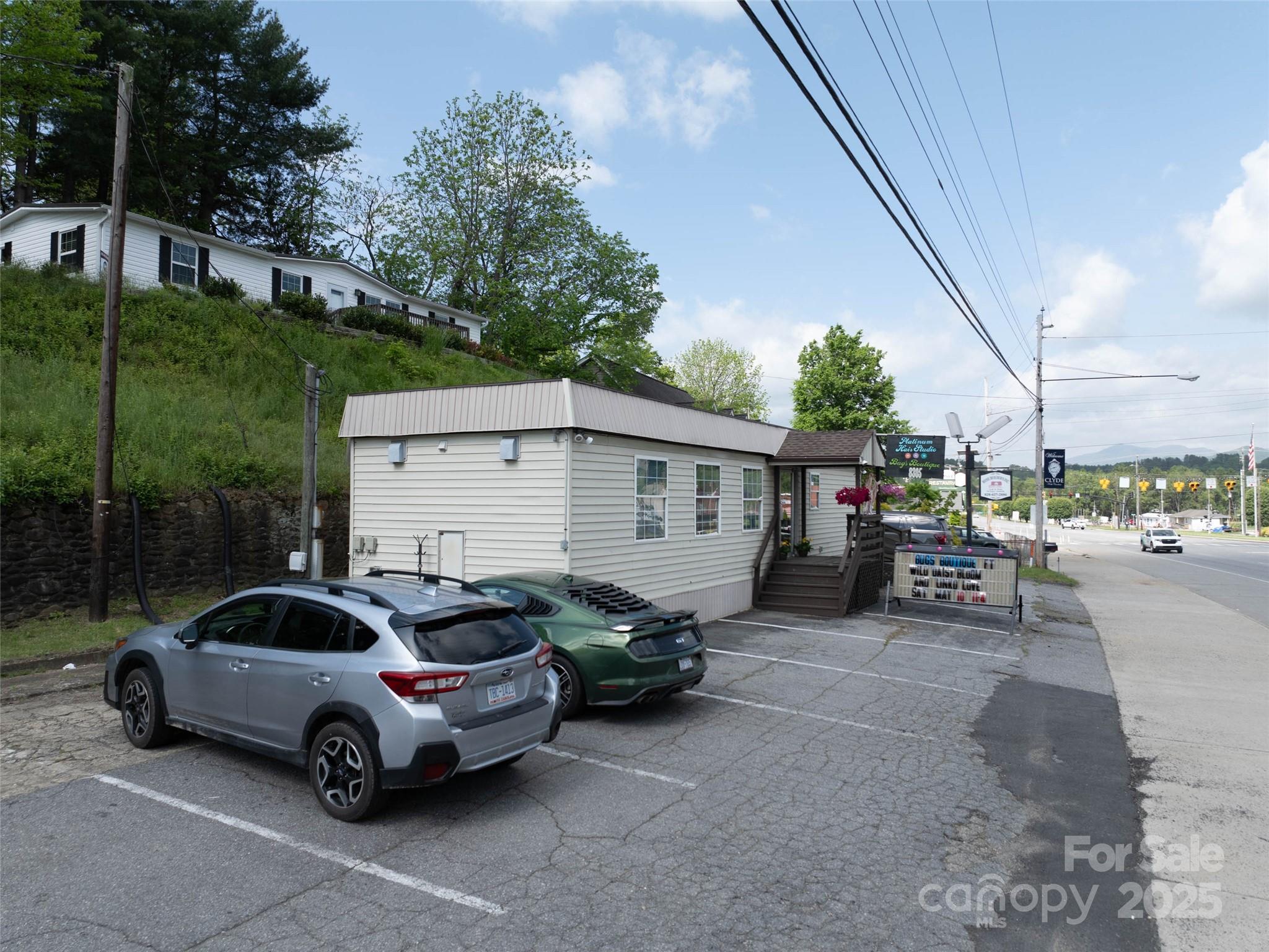 8305 Carolina Boulevard Property Photo 3
