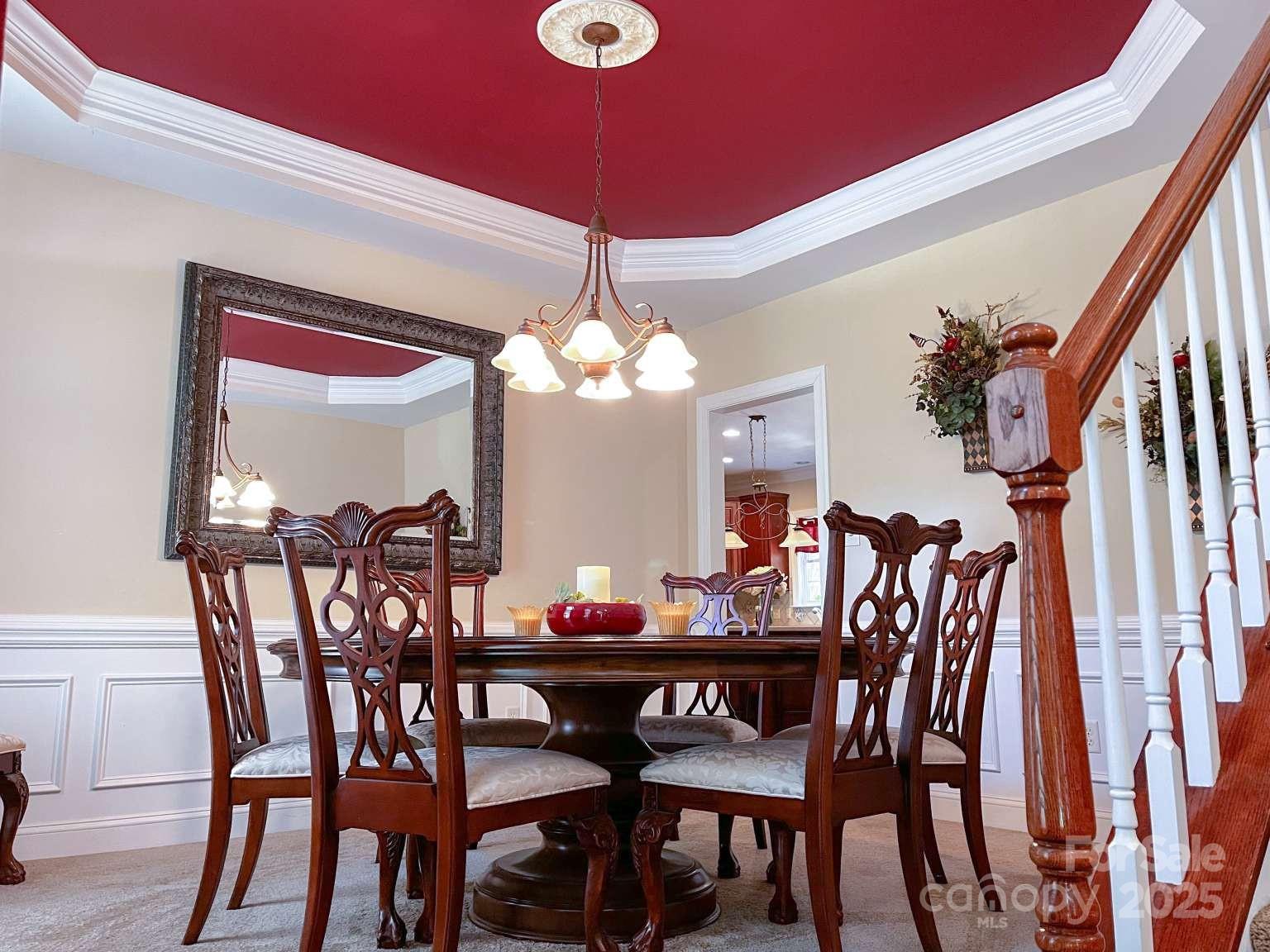 15494 Donnington Drive Property Photo 14