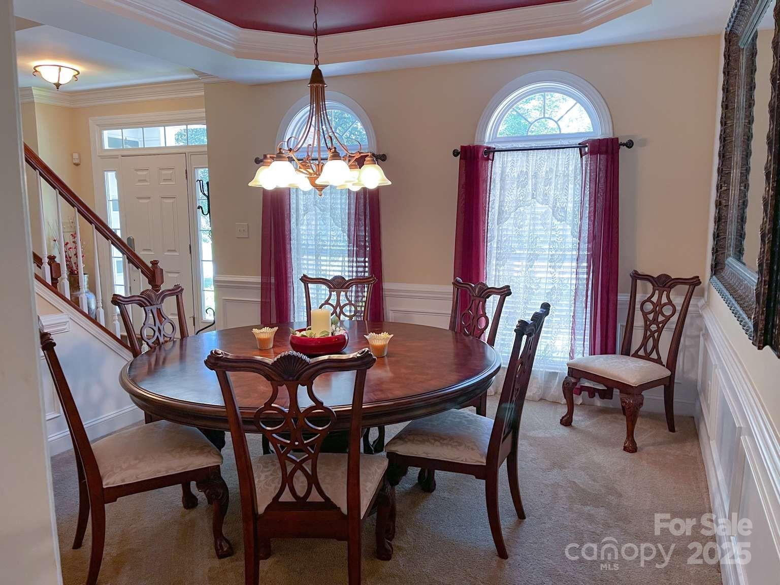 15494 Donnington Drive Property Photo 15