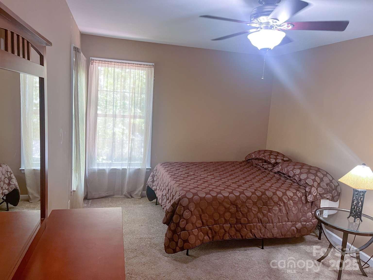 15494 Donnington Drive Property Photo 25