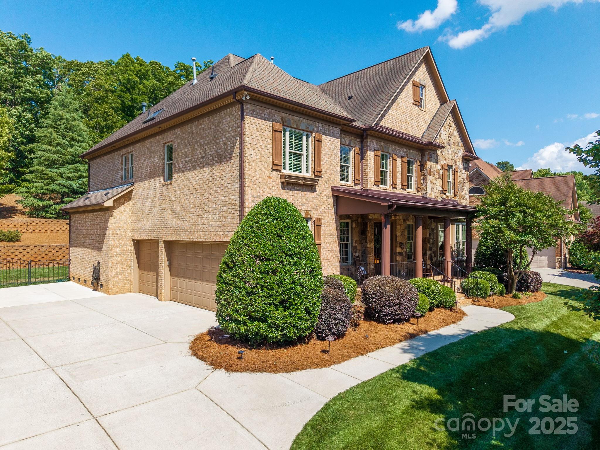 13056 Long Common Parkway Property Photo 1