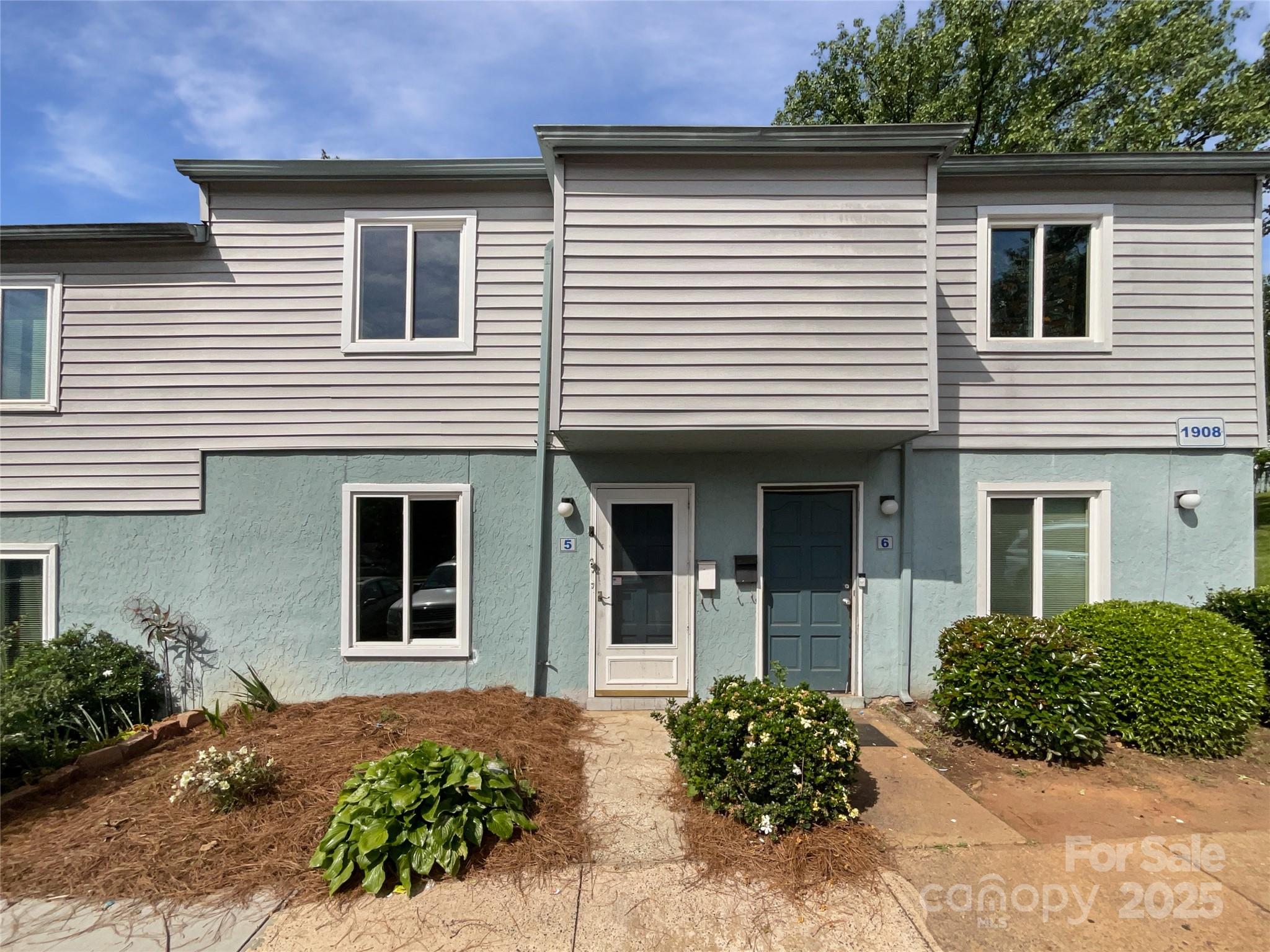 1908 Harvest Lane 5 Property Photo 1