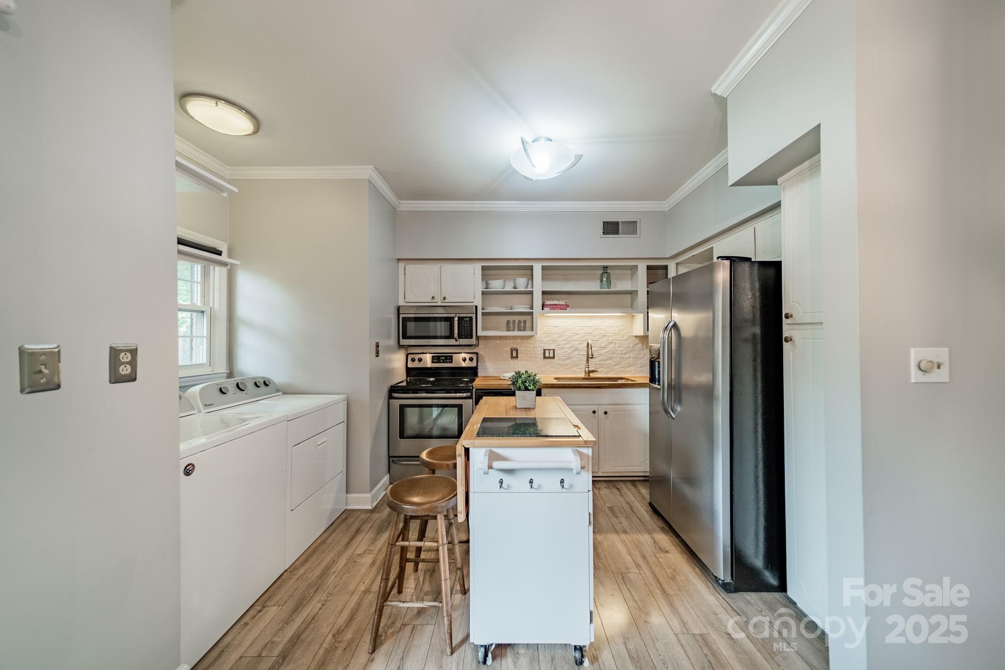 5927 Quail Hollow Road H Property Photo 11