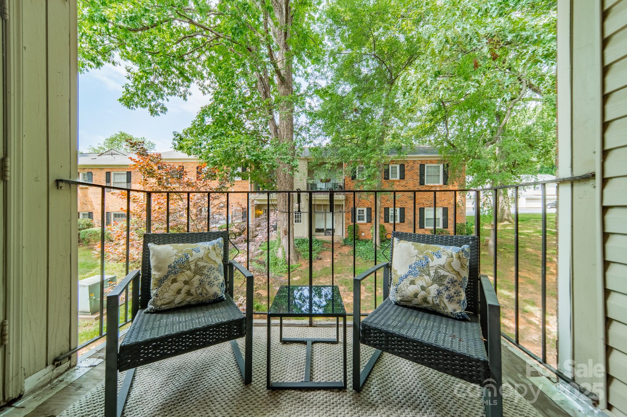 5927 Quail Hollow Road H Property Photo 28