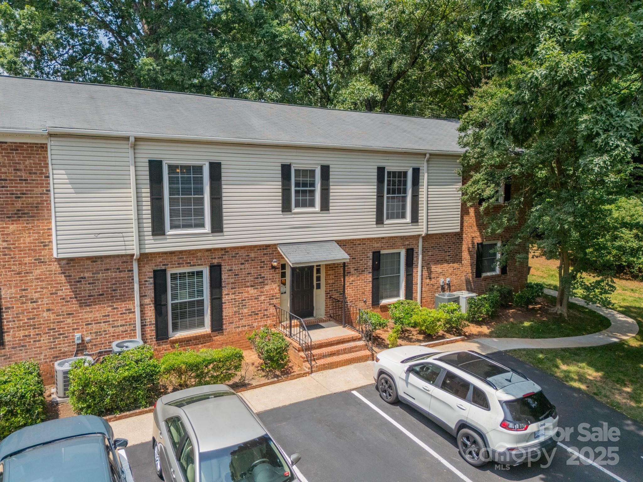 5927 Quail Hollow Road H Property Photo 35