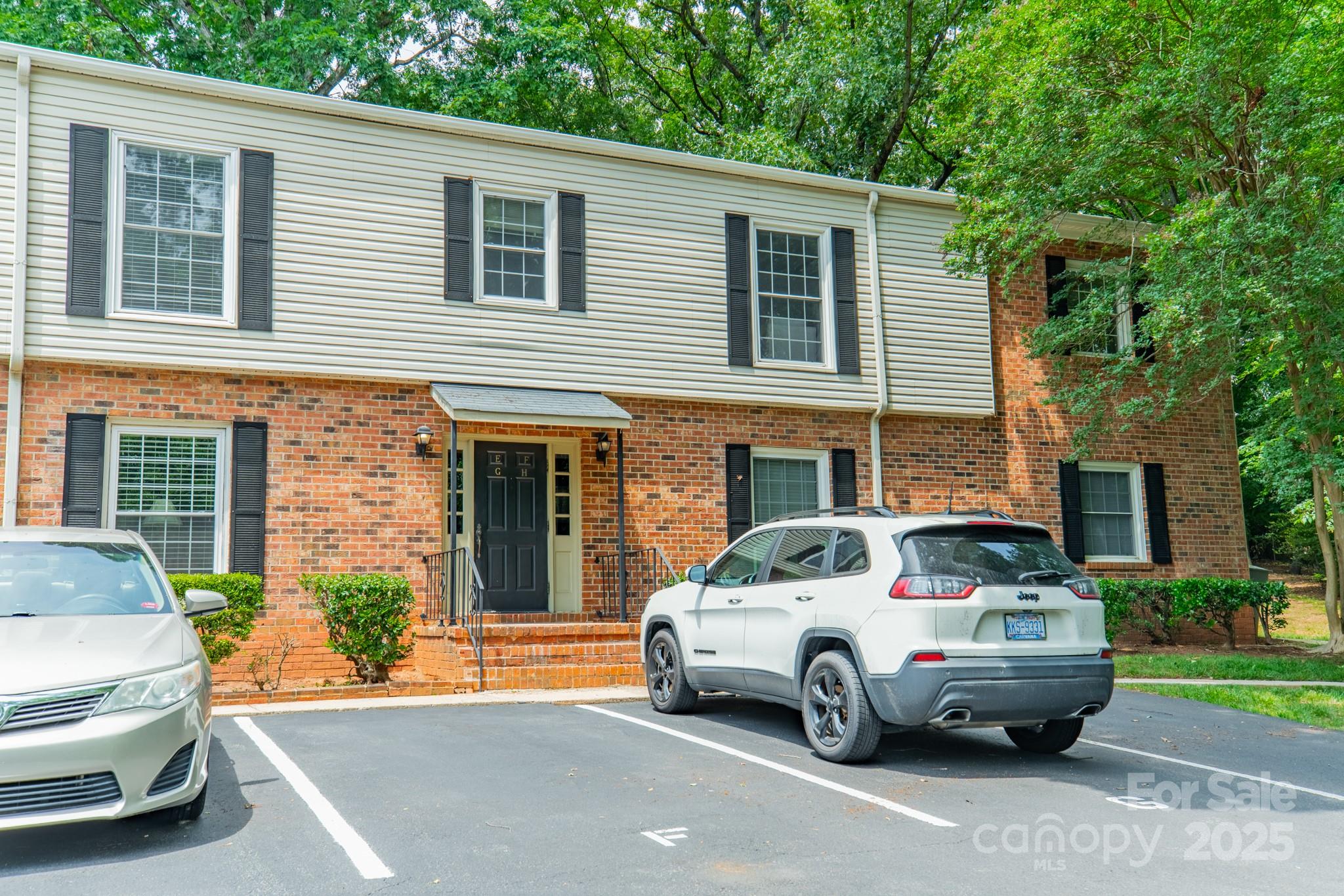 5927 Quail Hollow Road H Property Photo 43