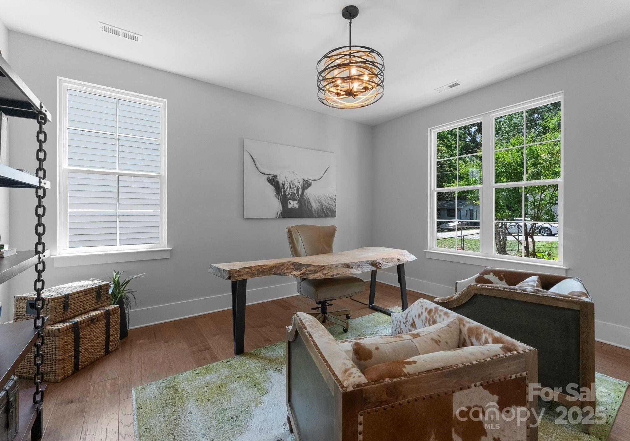 4021 Redwood Avenue Property Photo 15