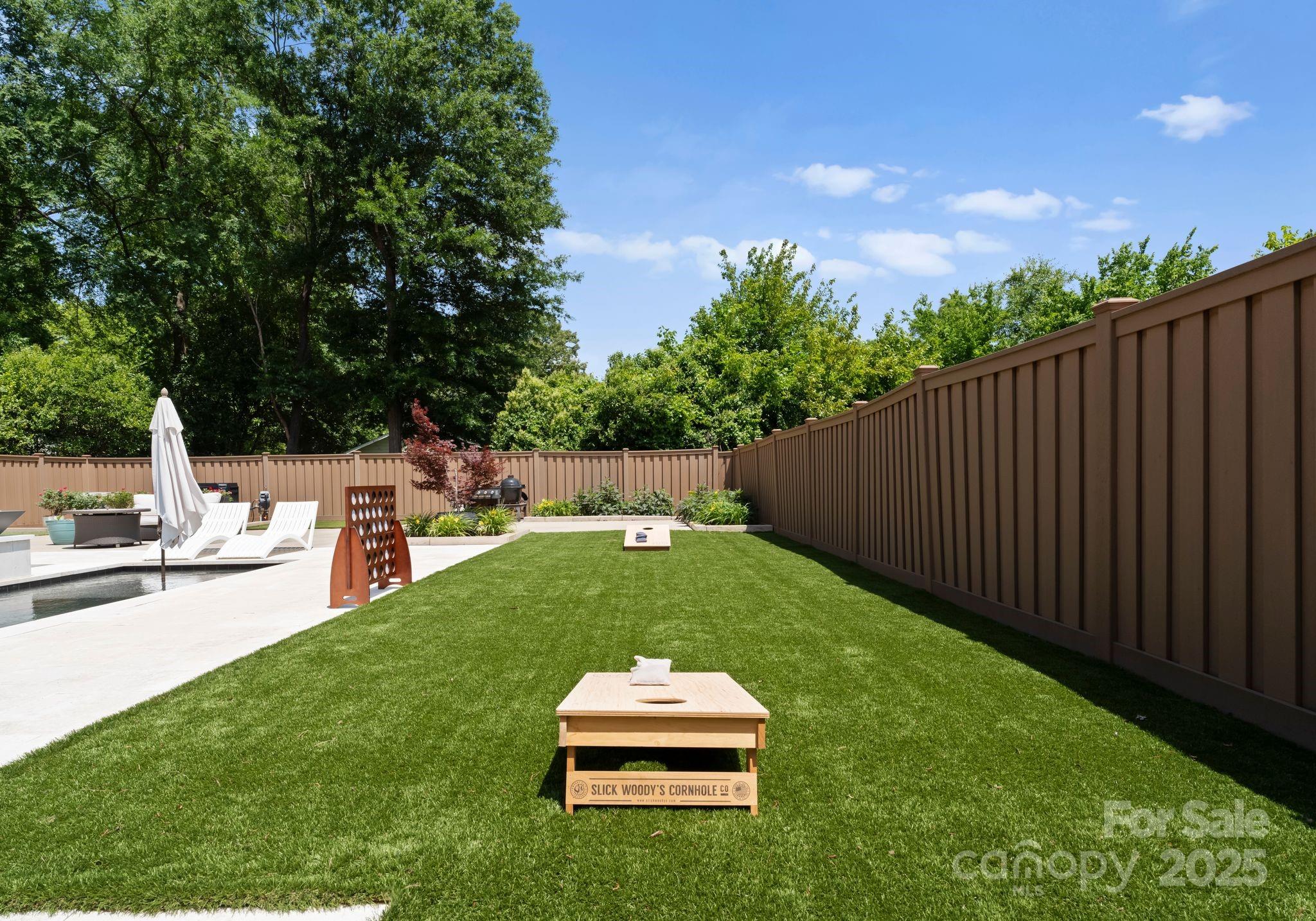 4021 Redwood Avenue Property Photo 30