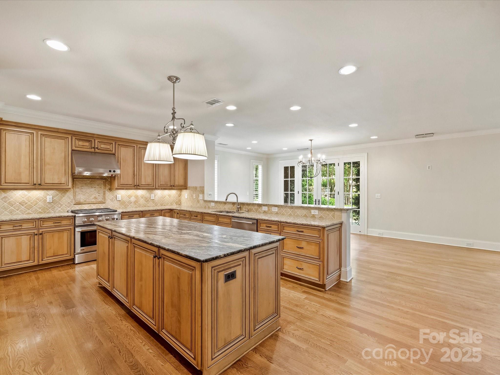 1522 High Street Property Photo 14