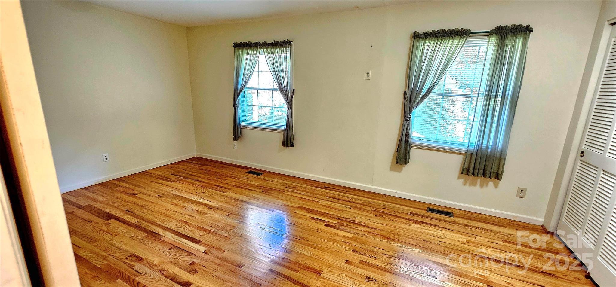 39 Ferncliff Drive Property Photo 20