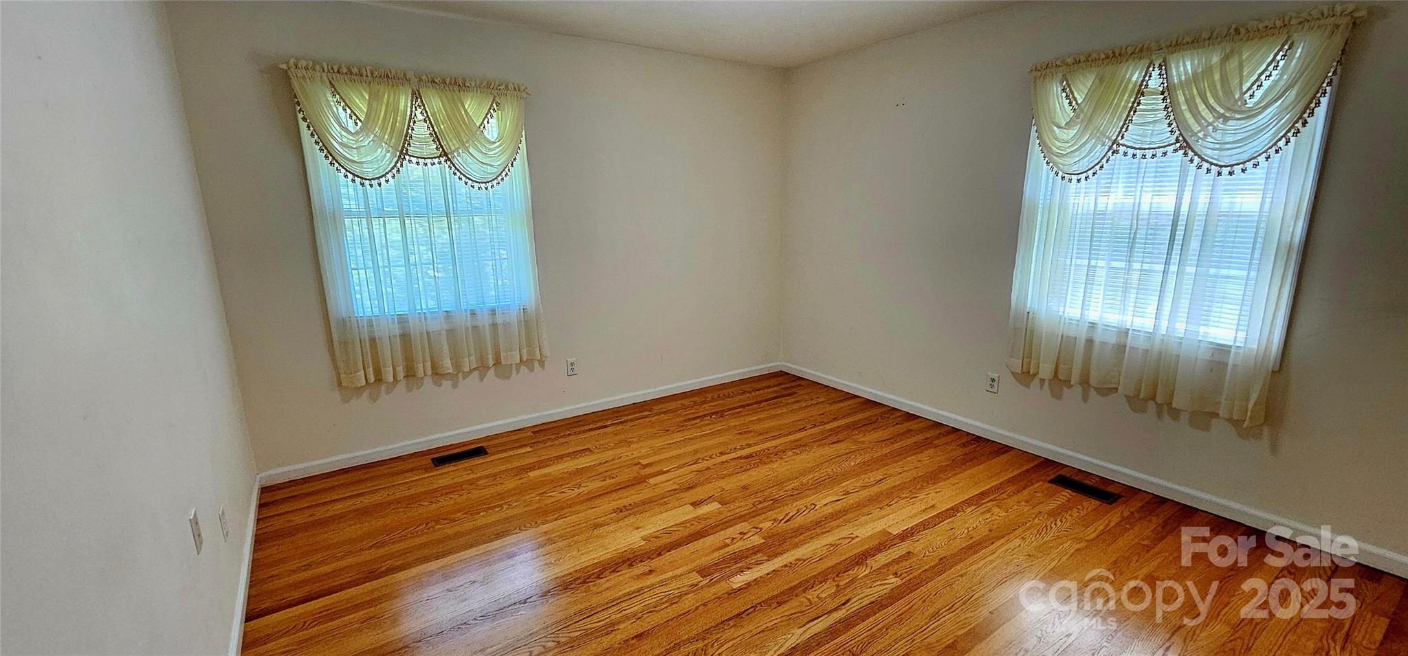 39 Ferncliff Drive Property Photo 26