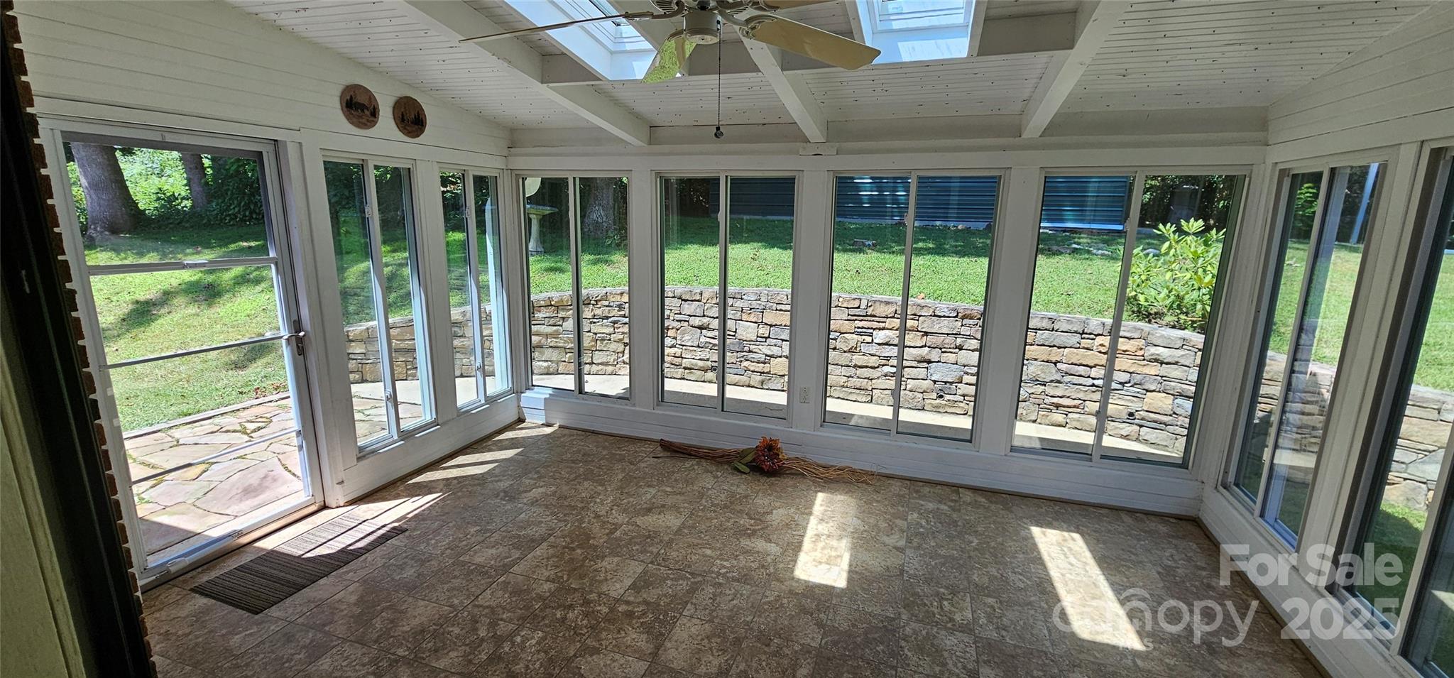 39 Ferncliff Drive Property Photo 27