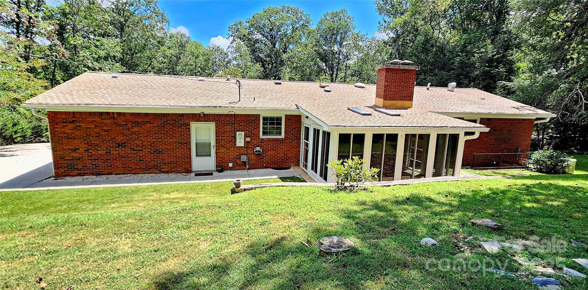39 Ferncliff Drive Property Photo 31