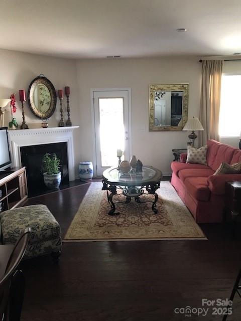 8039 Scarlet Oak Terrace Property Photo 2