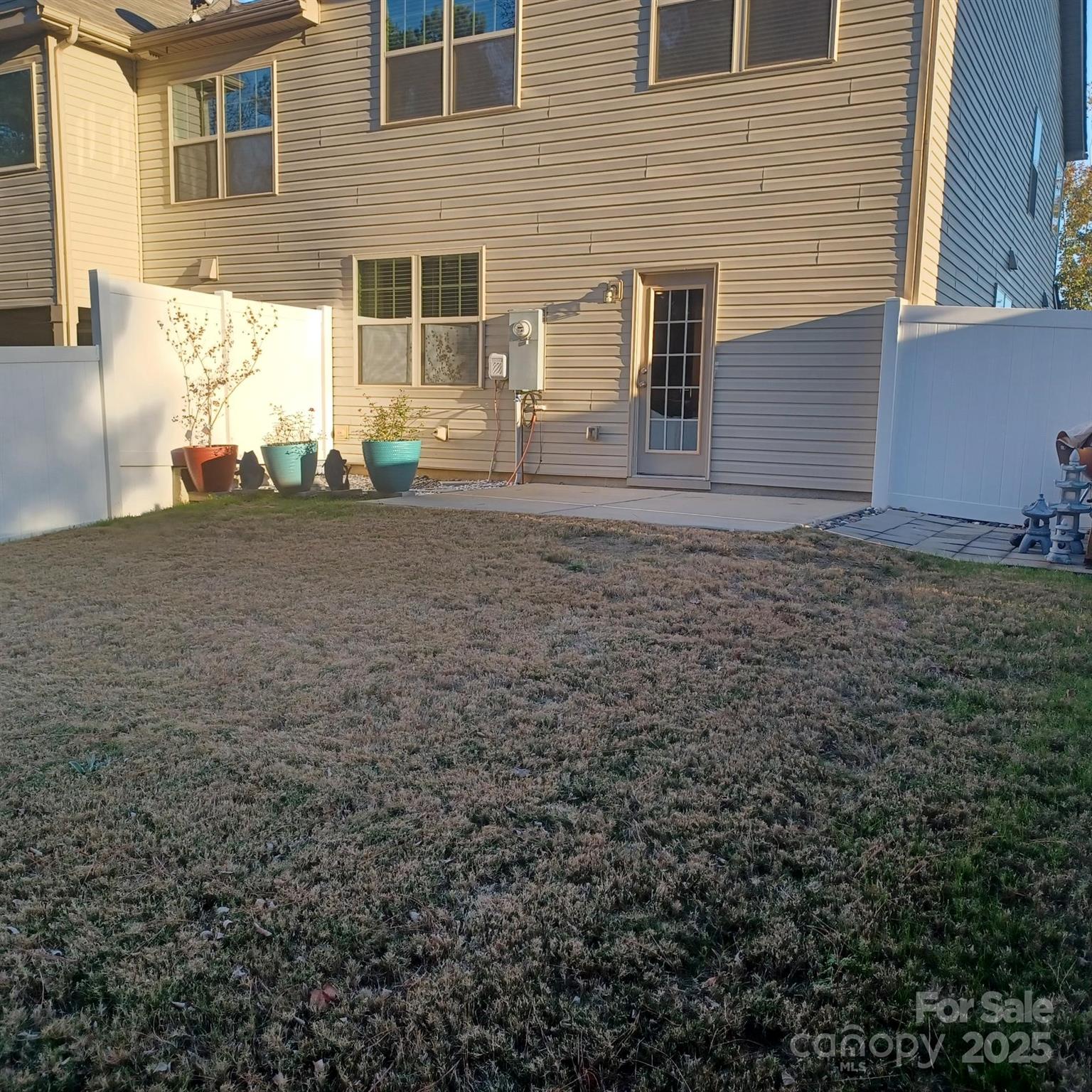 8039 Scarlet Oak Terrace Property Photo 13
