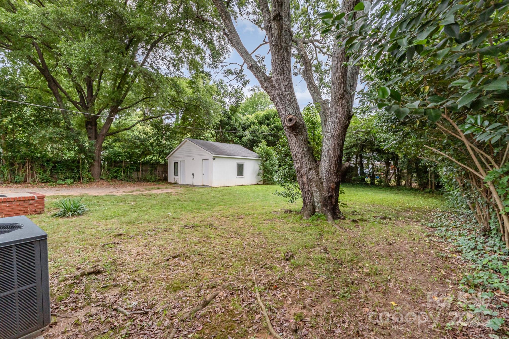 2601 Ashley Road Property Photo 25