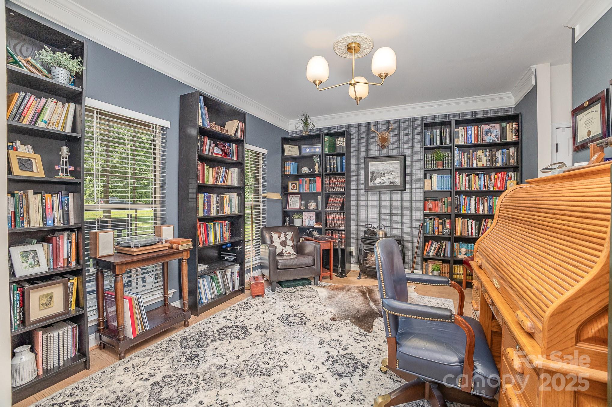 8121 Cane Pointe Lane Property Photo 9