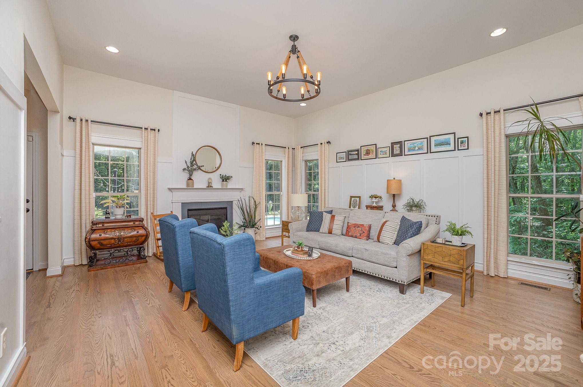 8121 Cane Pointe Lane Property Photo 11