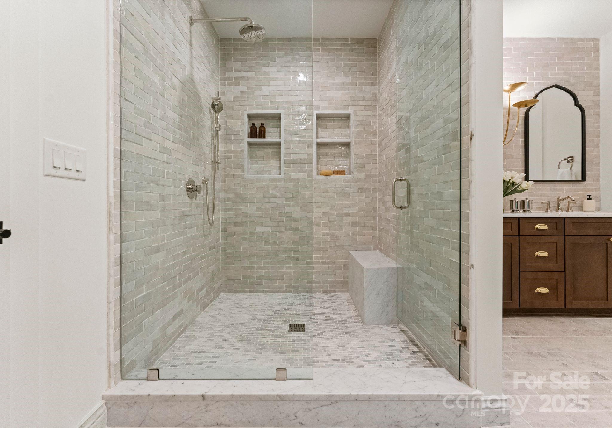 8066 Edgewater Drive 103 Property Photo 21