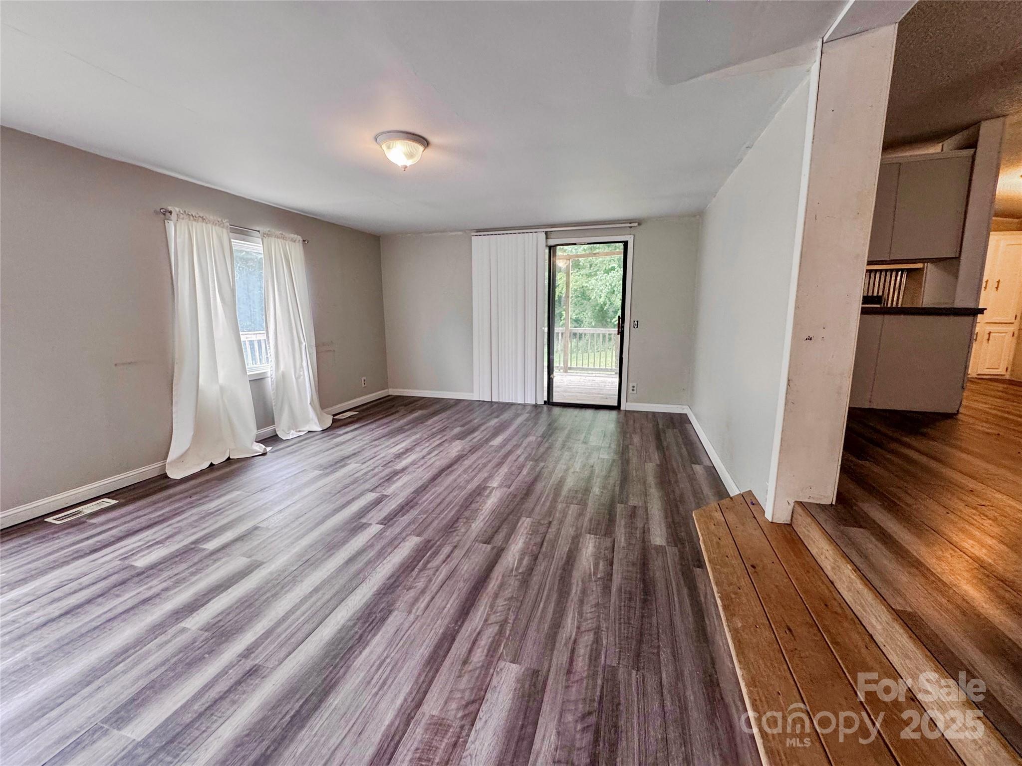 1145 Daniel Road Property Photo 3
