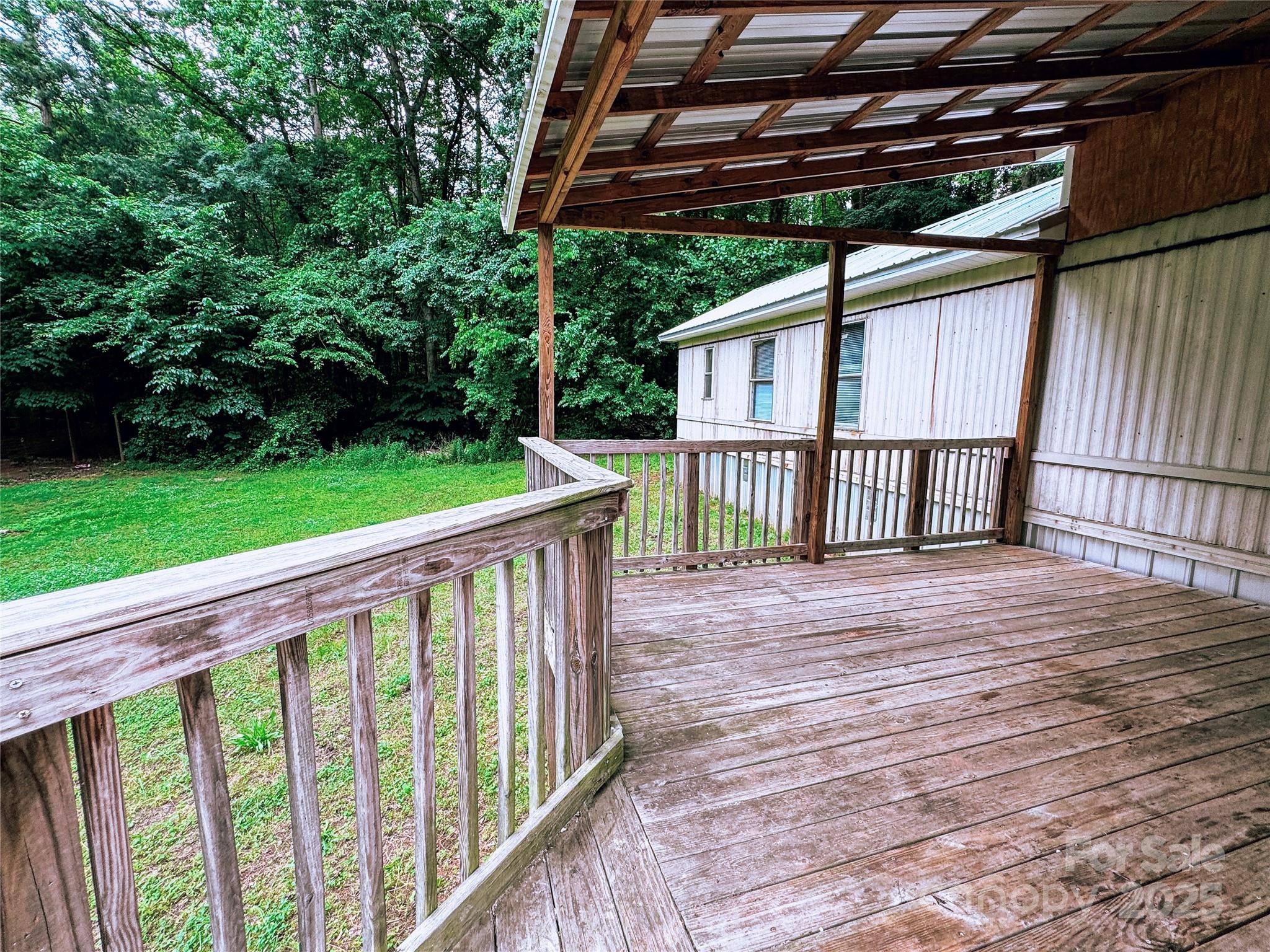 1145 Daniel Road Property Photo 18