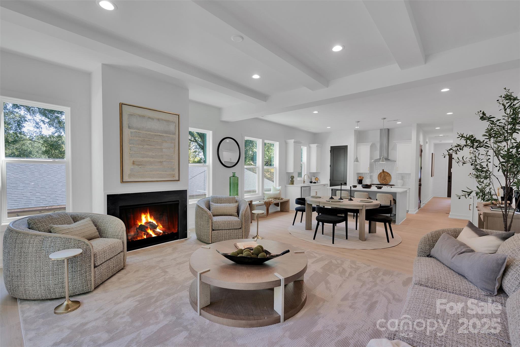 5615 Lantana Avenue B Property Photo 10