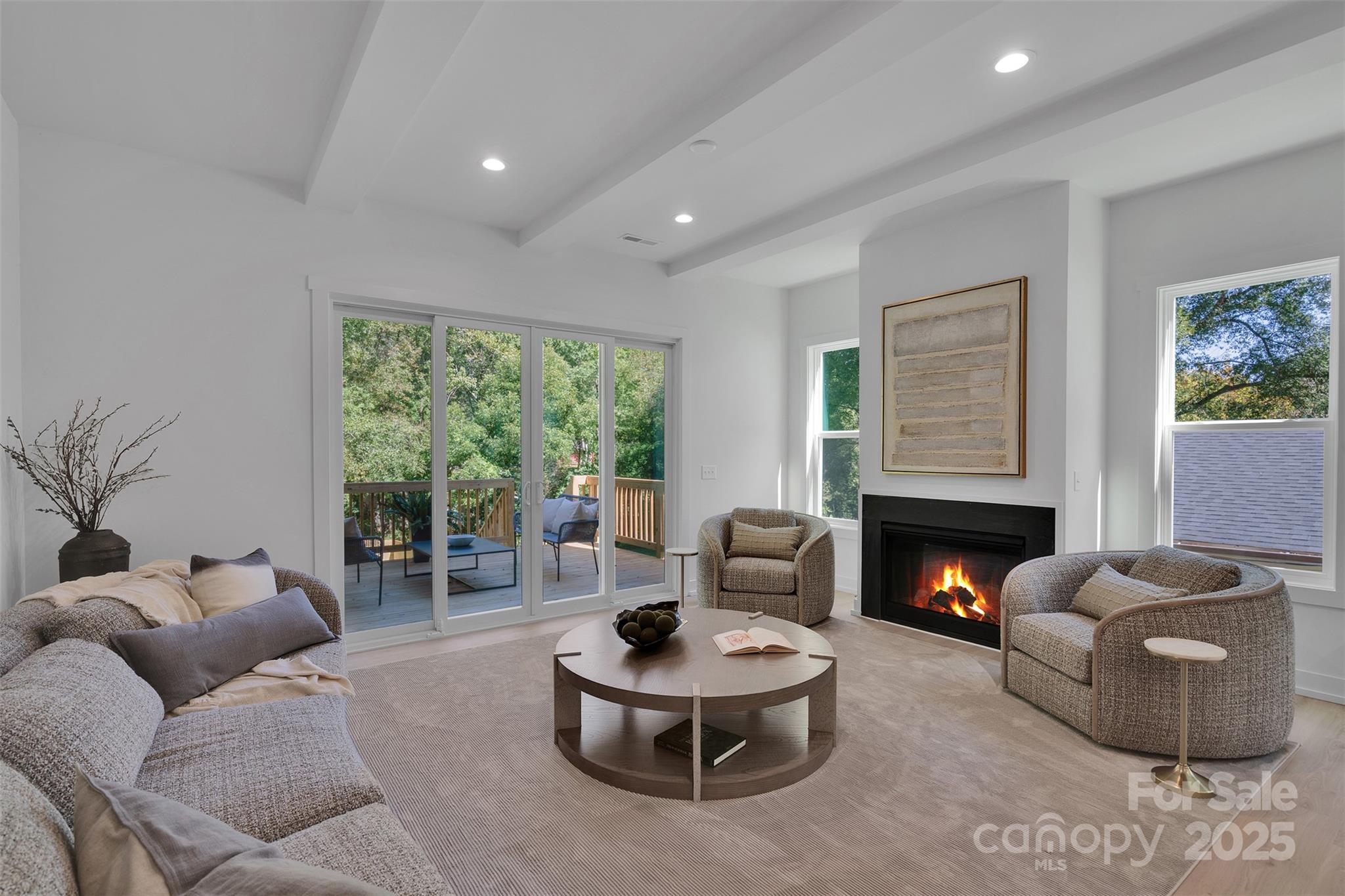 5615 Lantana Avenue B Property Photo 11