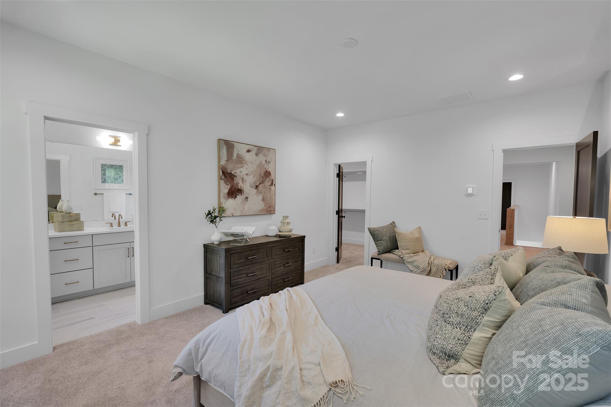 5615 Lantana Avenue B Property Photo 16