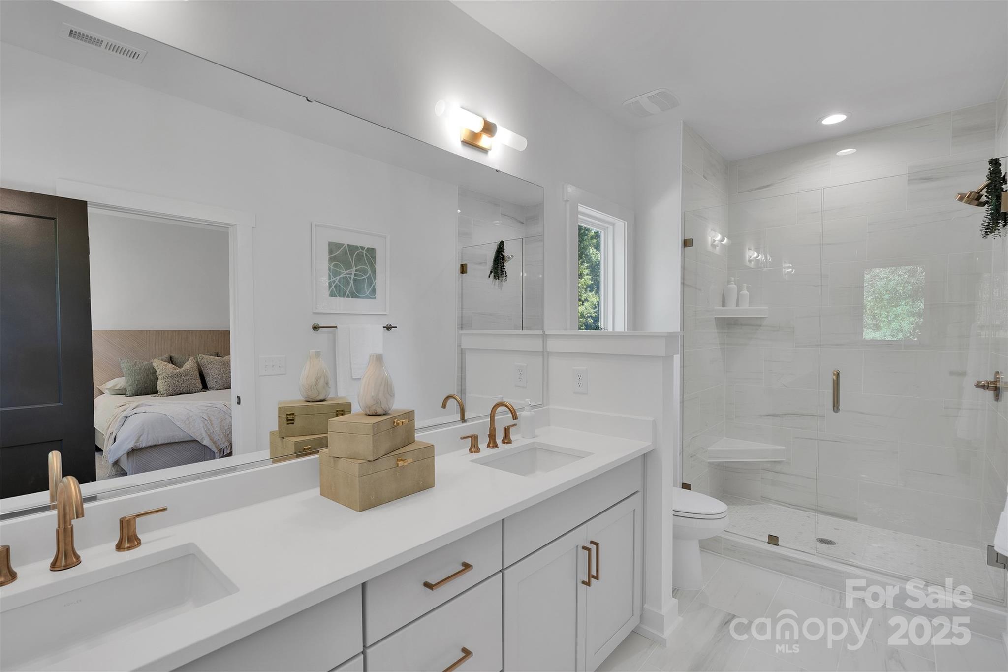 5615 Lantana Avenue B Property Photo 19