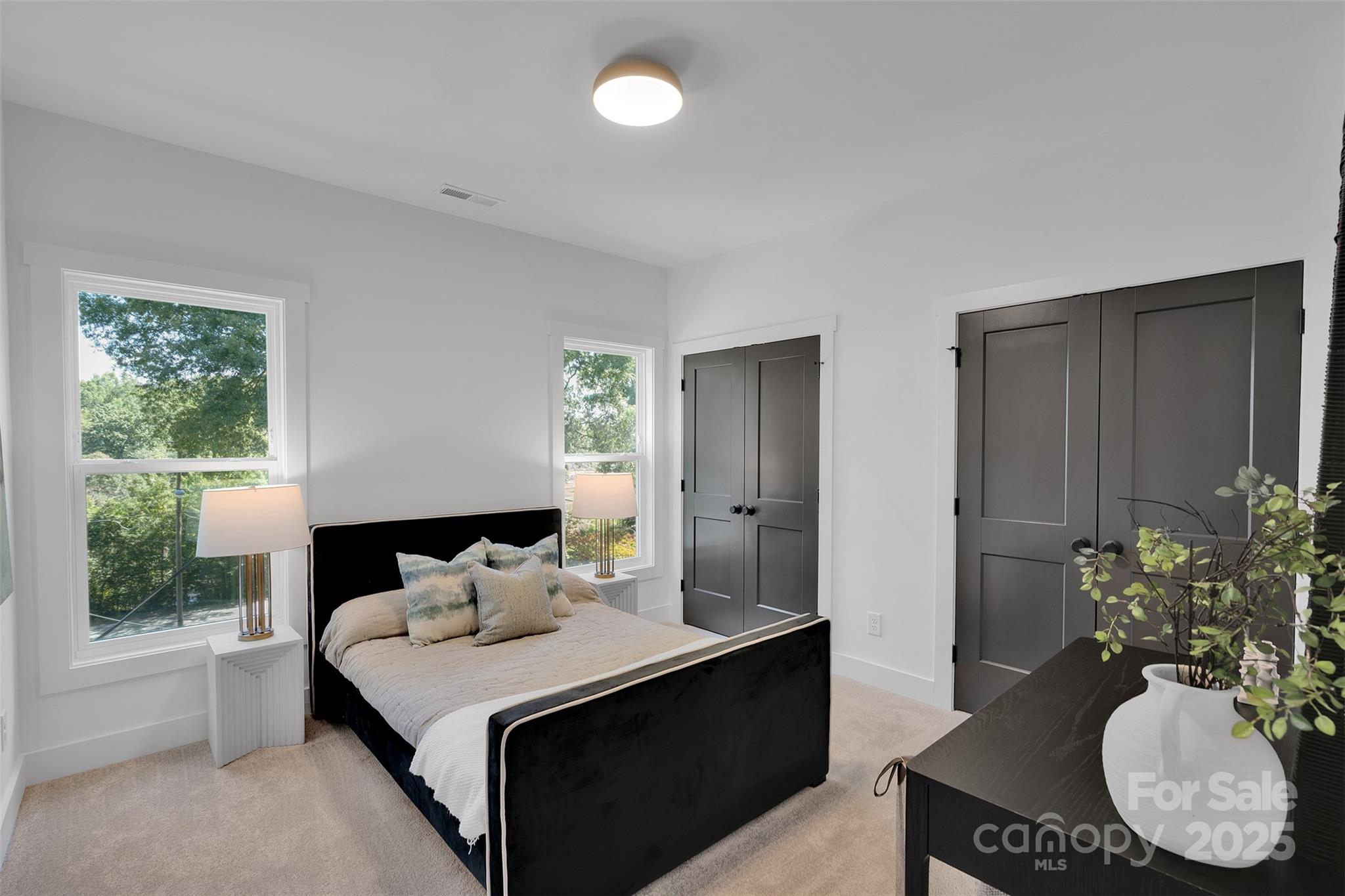 5615 Lantana Avenue B Property Photo 23