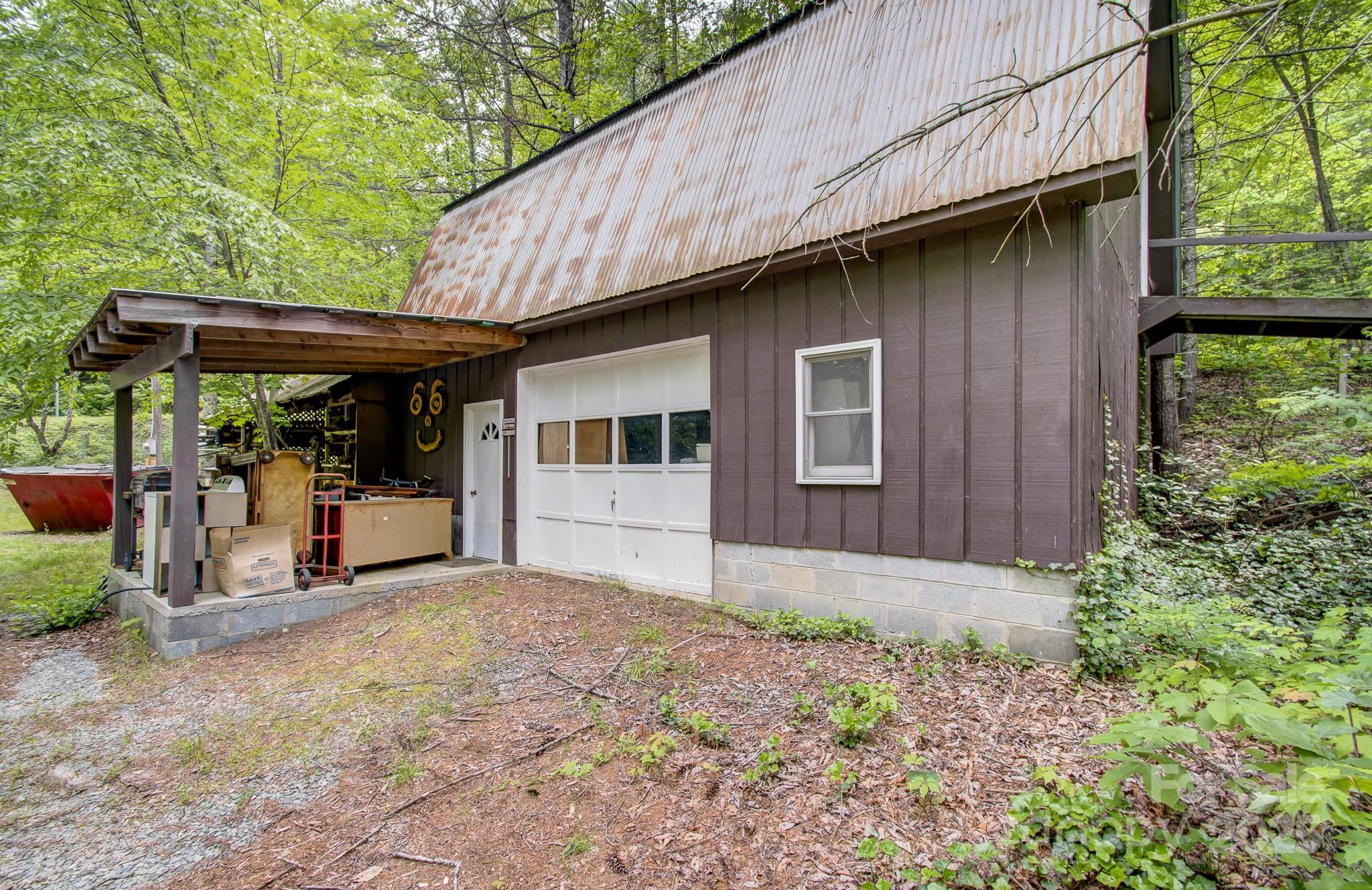 140 Old Ccc Road Property Photo 33
