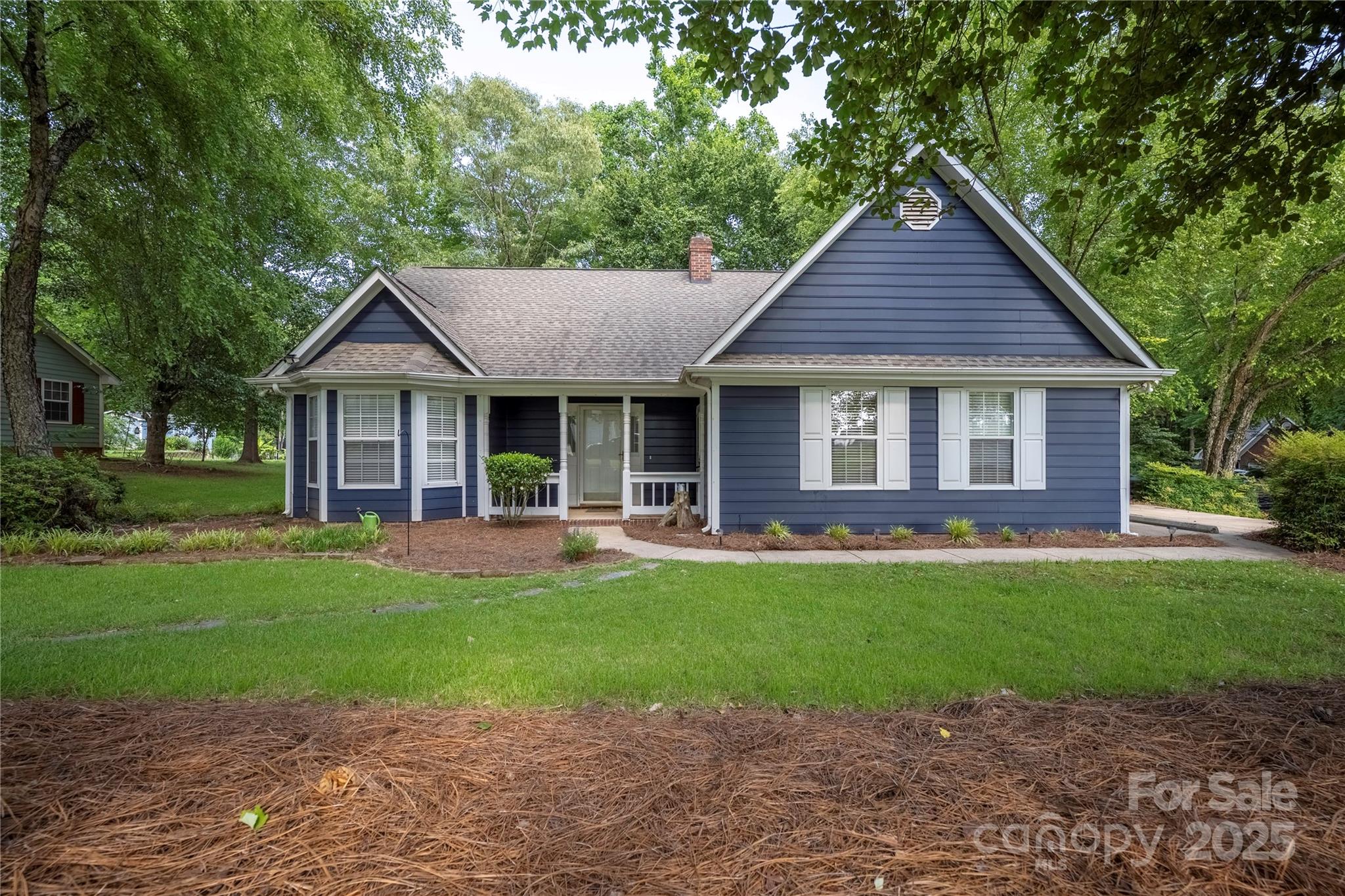 172 Valleybrook Drive 8 Property Photo 2