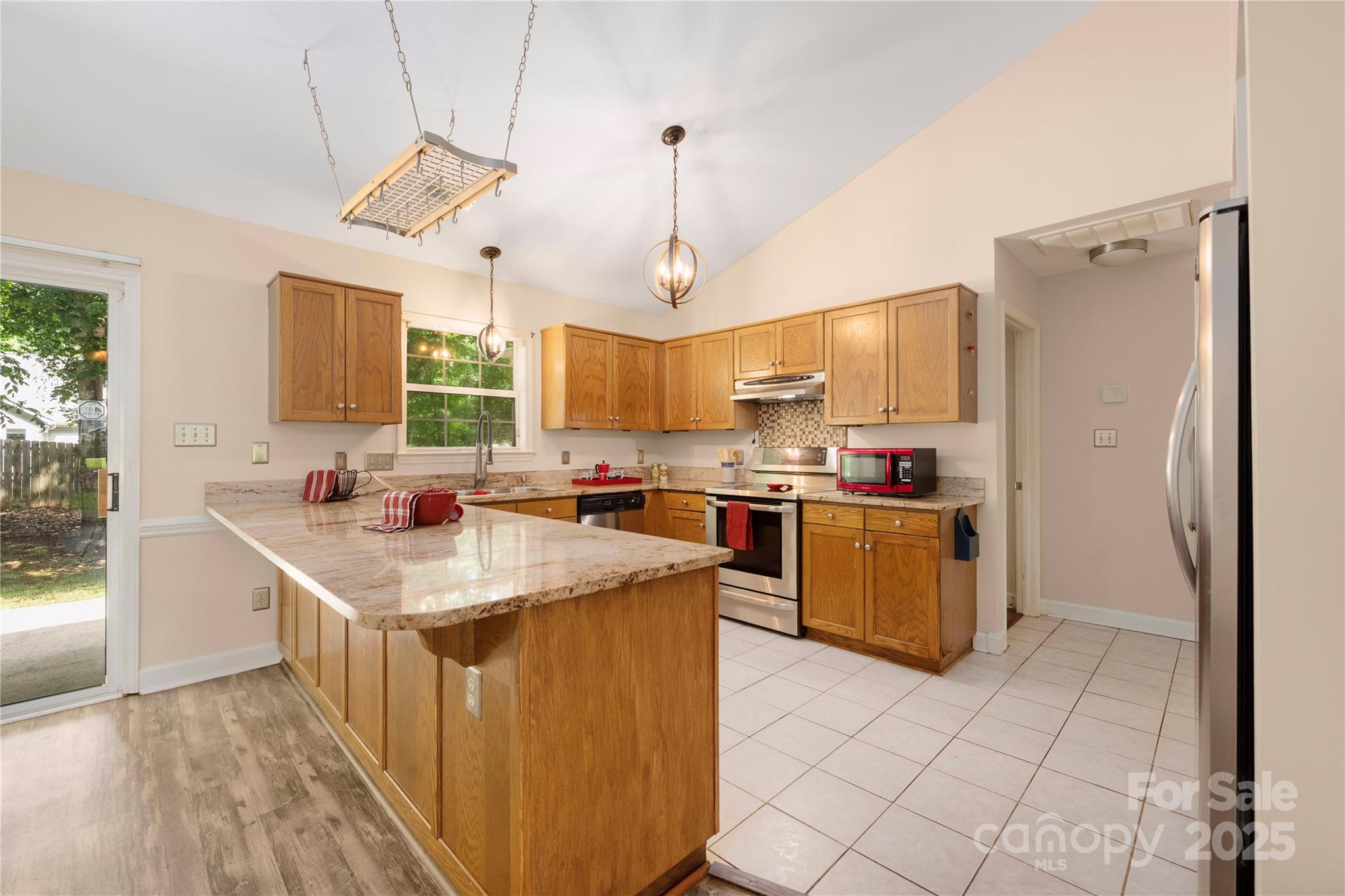 172 Valleybrook Drive 8 Property Photo 13