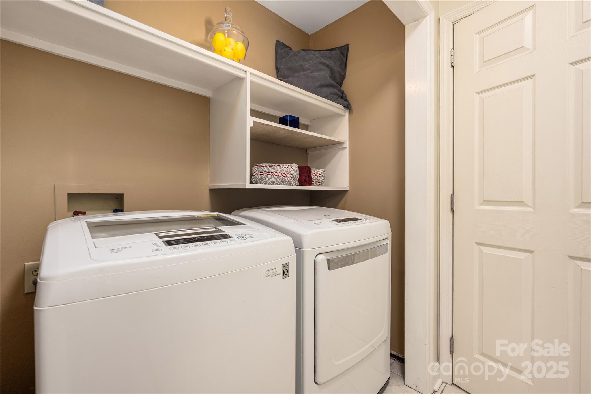 172 Valleybrook Drive 8 Property Photo 17