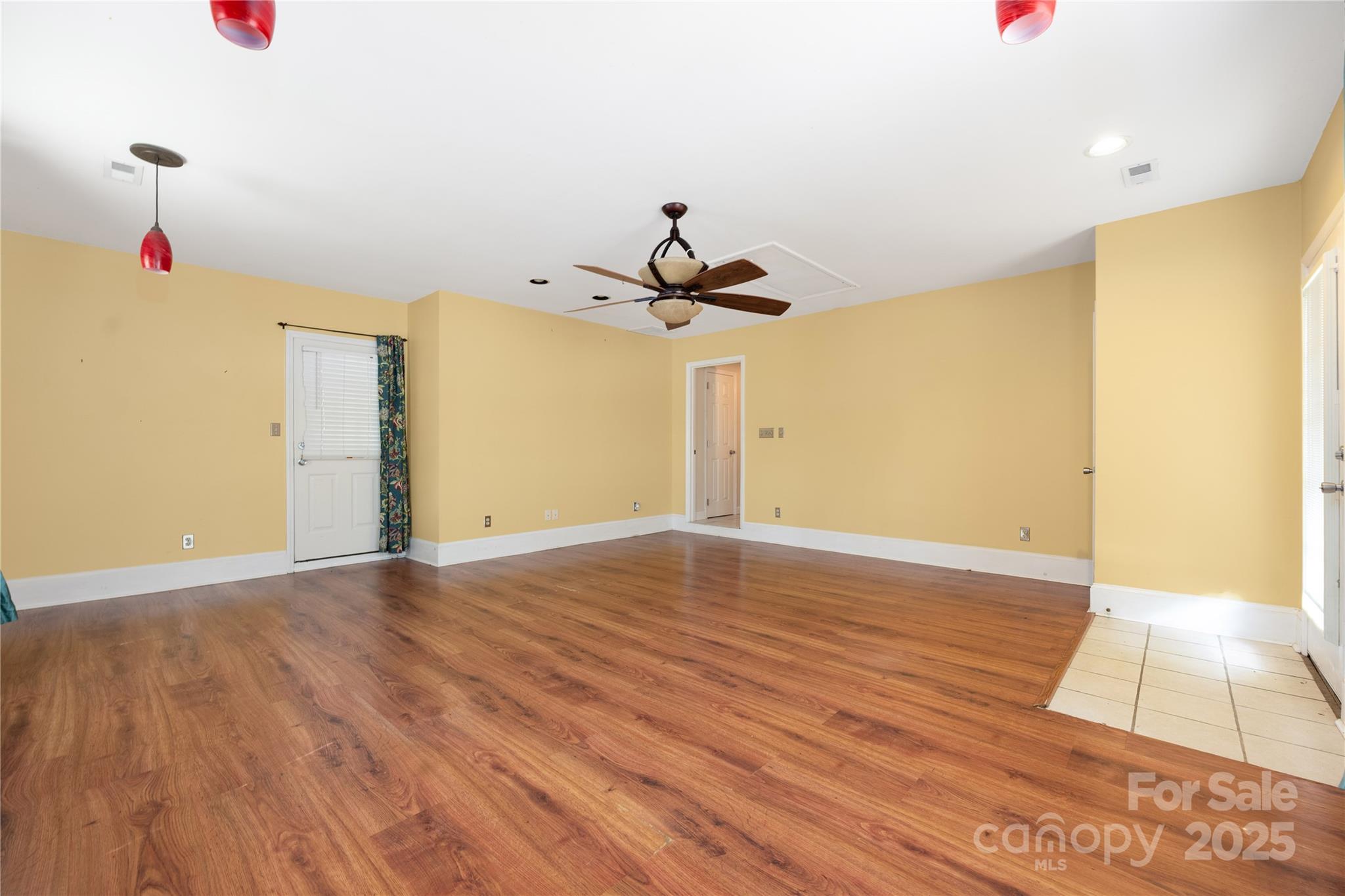 172 Valleybrook Drive 8 Property Photo 32