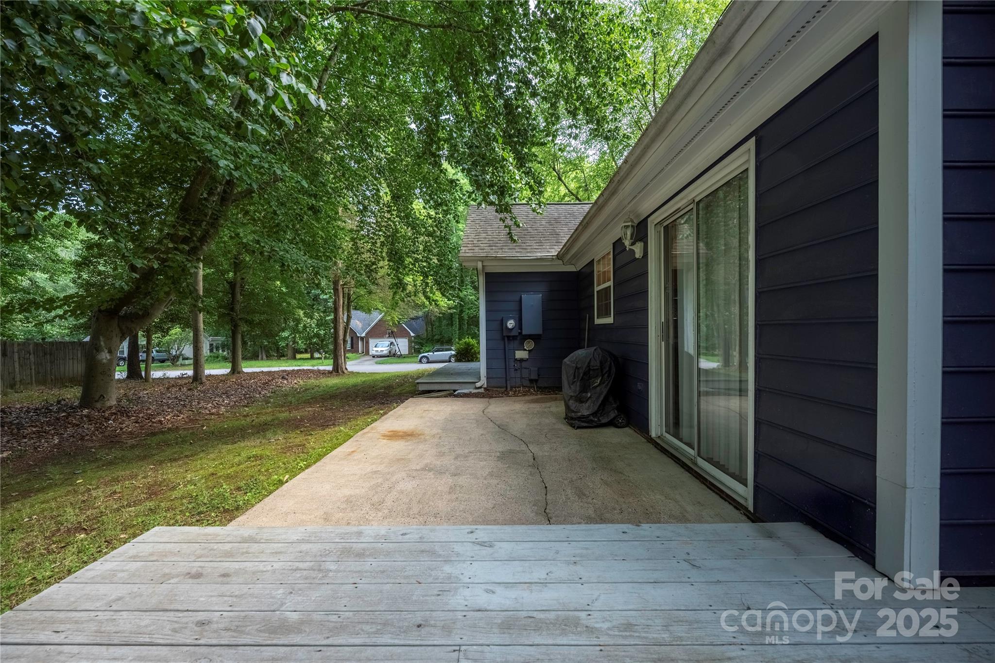 172 Valleybrook Drive 8 Property Photo 41