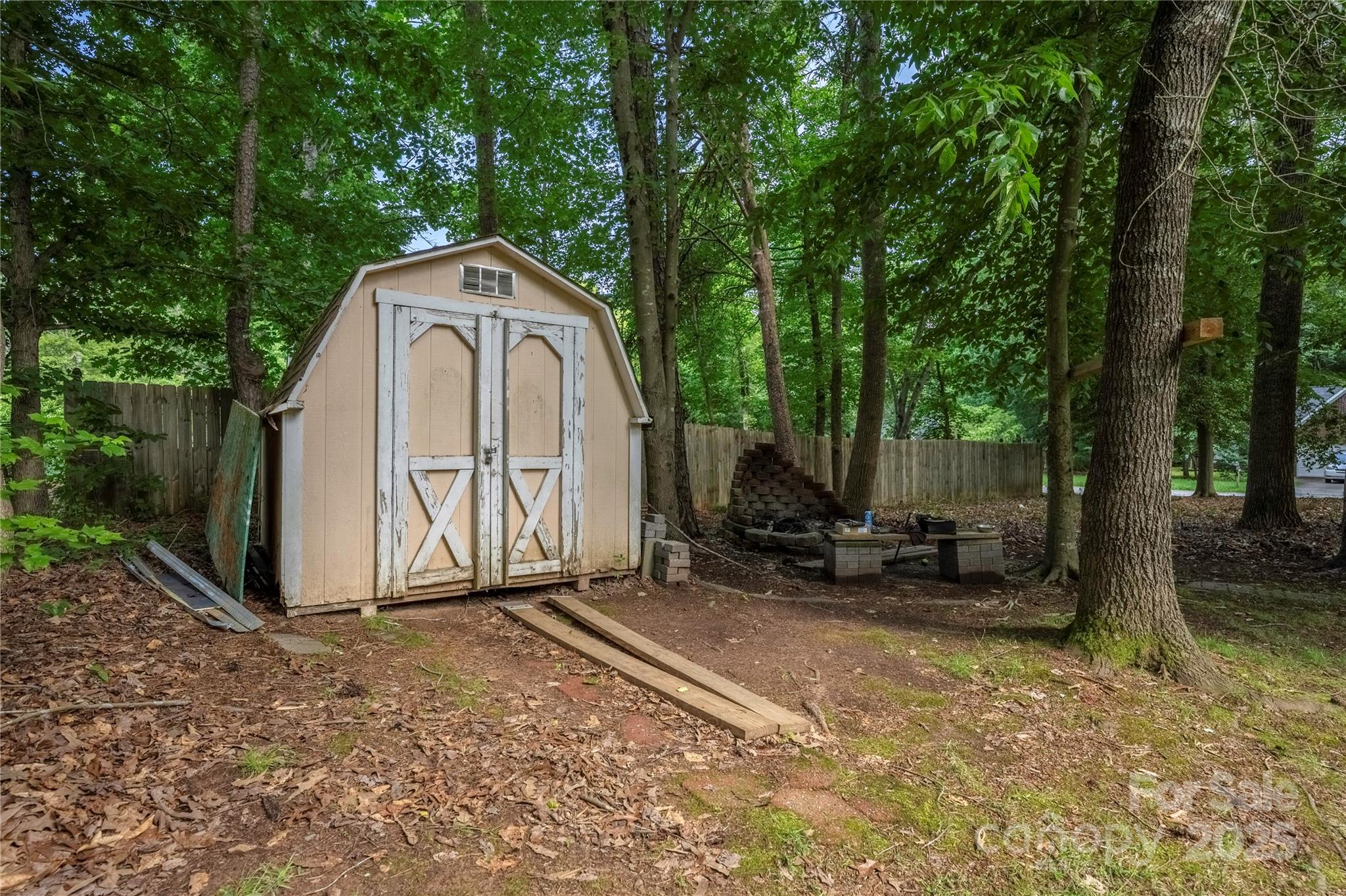 172 Valleybrook Drive 8 Property Photo 42