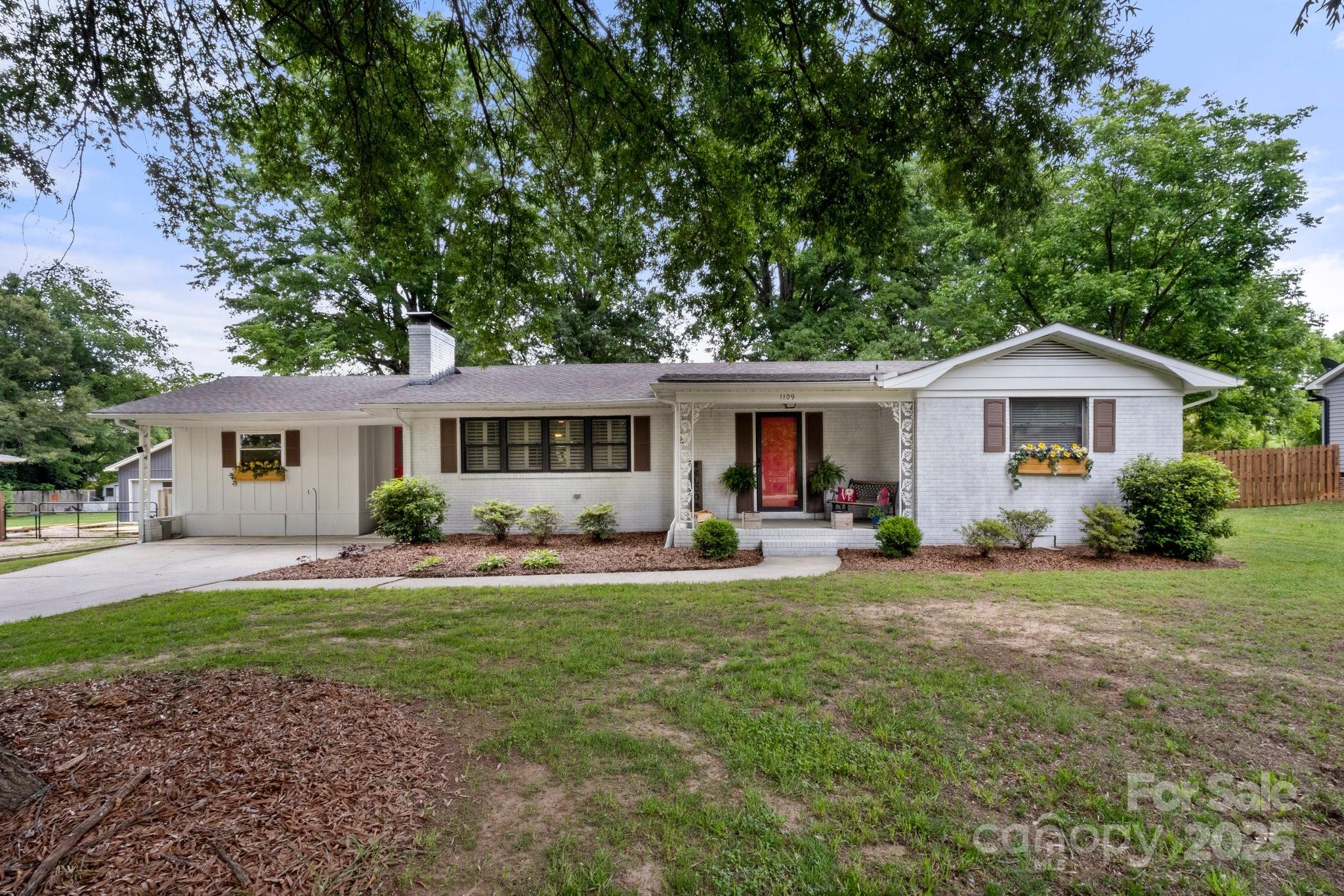 1109 S Highland Avenue Property Photo 1