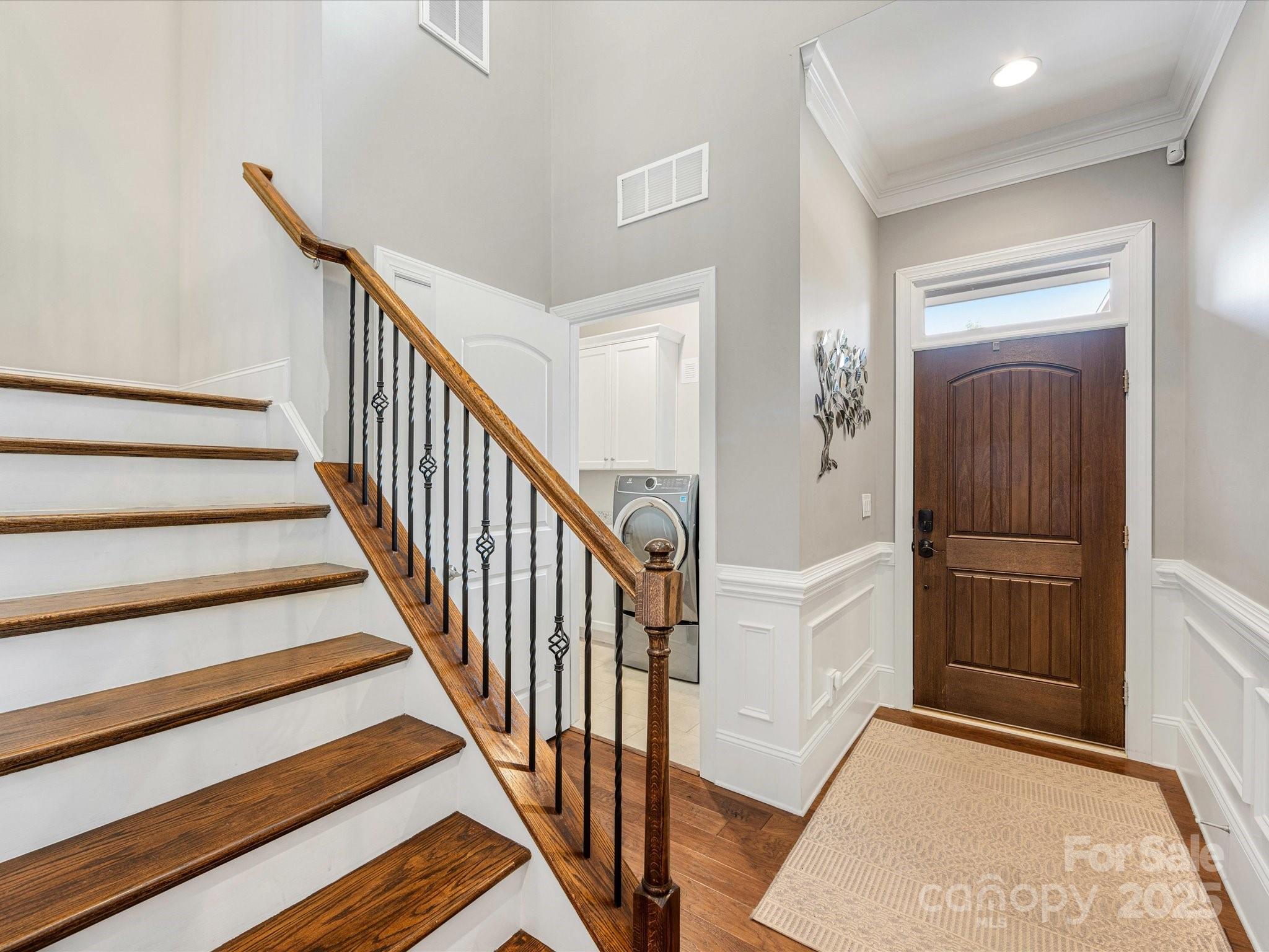 5030 Waldron Meadow Drive Property Photo 3