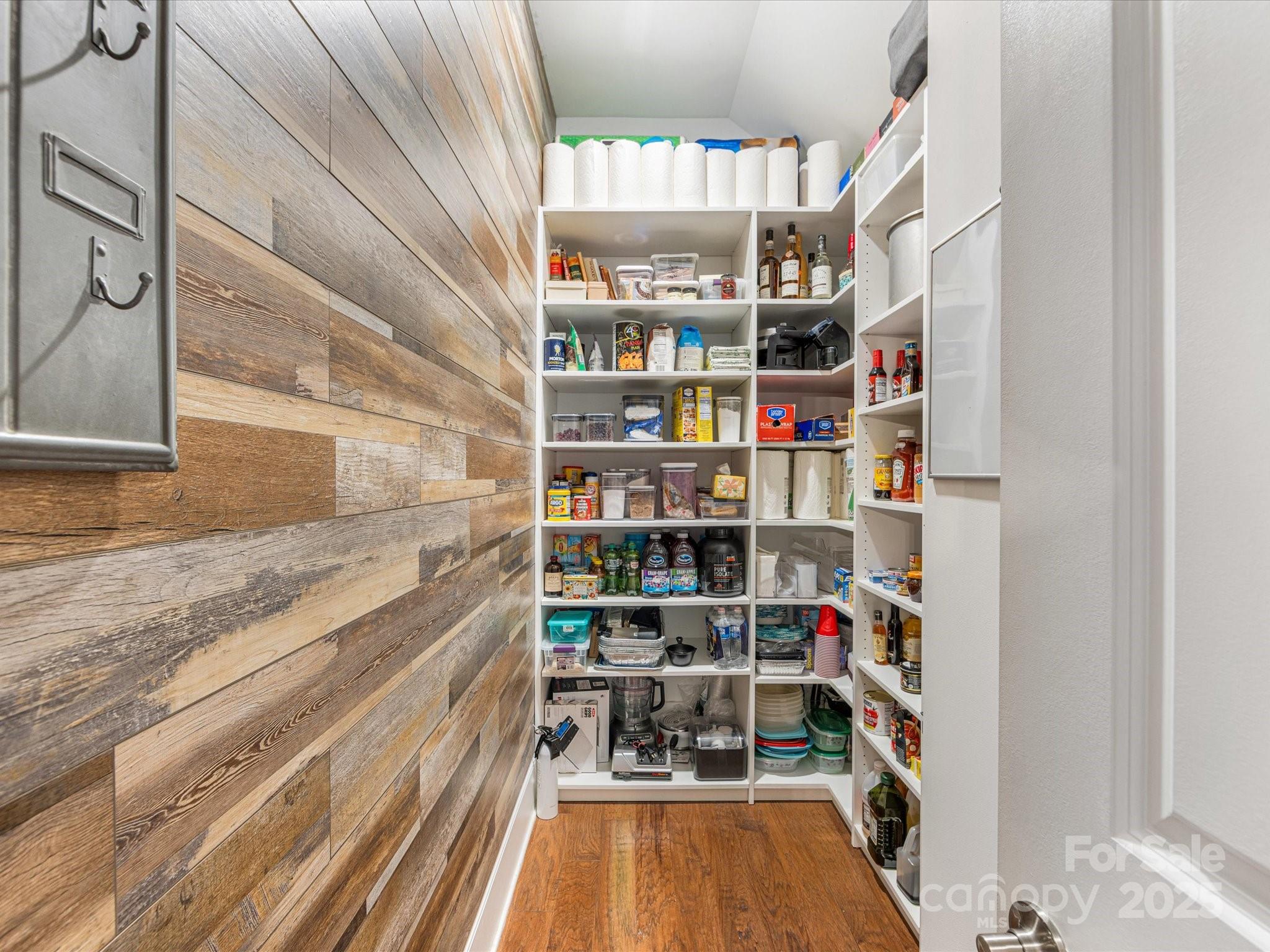 5030 Waldron Meadow Drive Property Photo 17