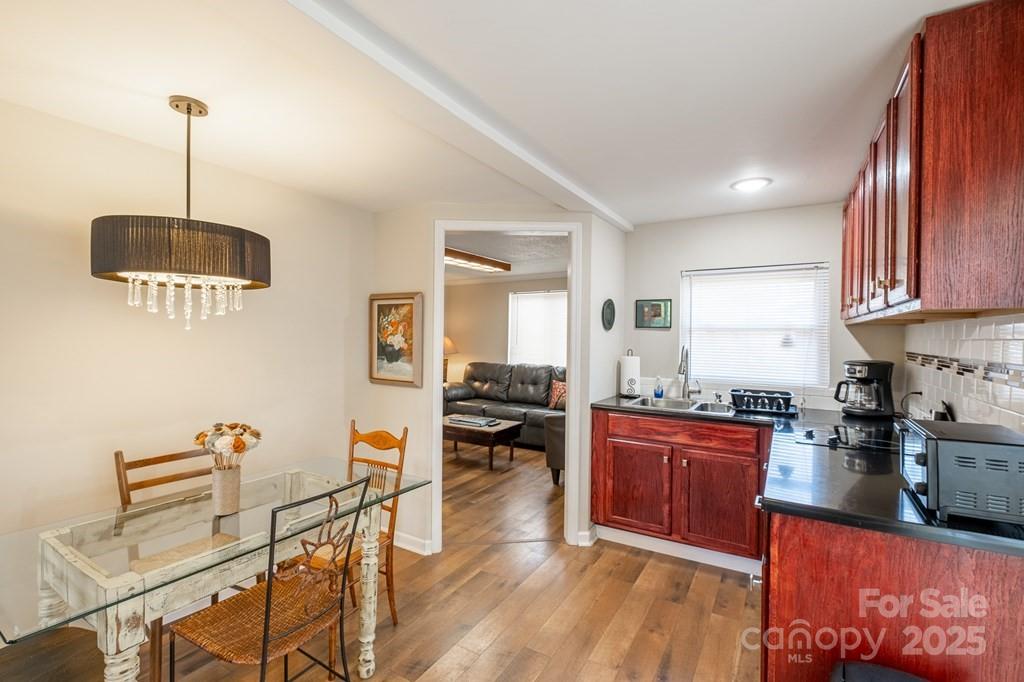 5430 Ela Road Property Photo 5