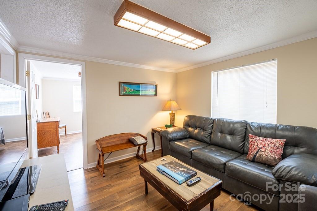 5430 Ela Road Property Photo 9