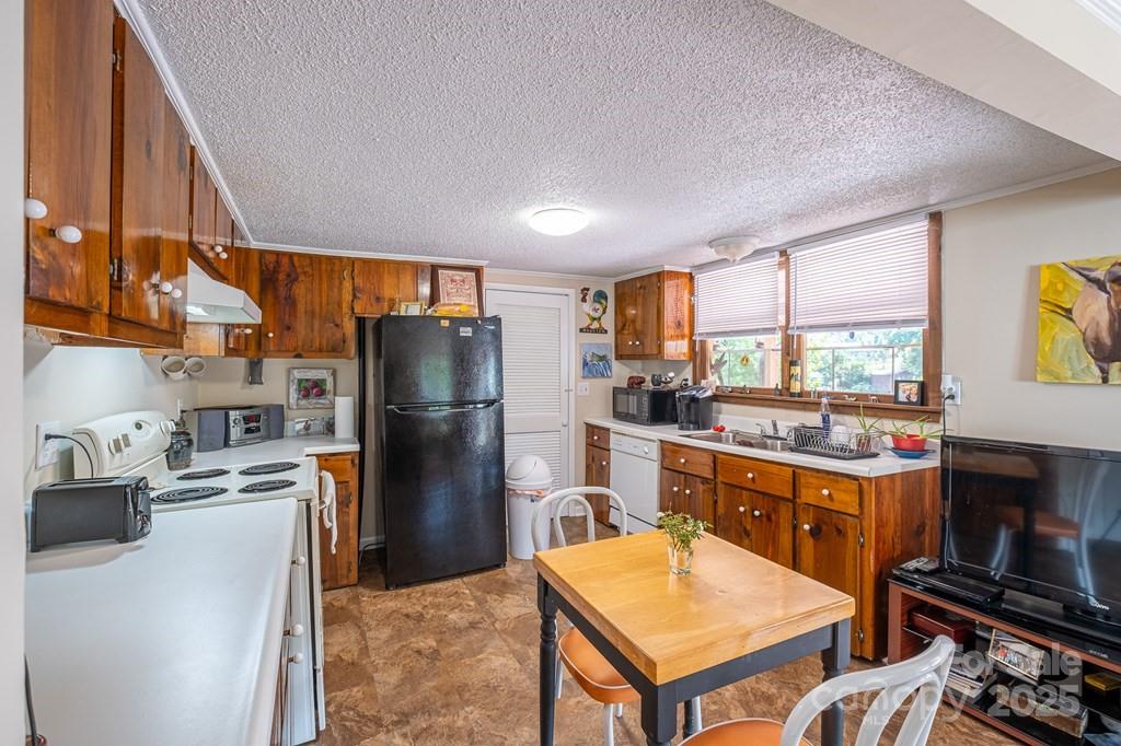 5430 Ela Road Property Photo 16